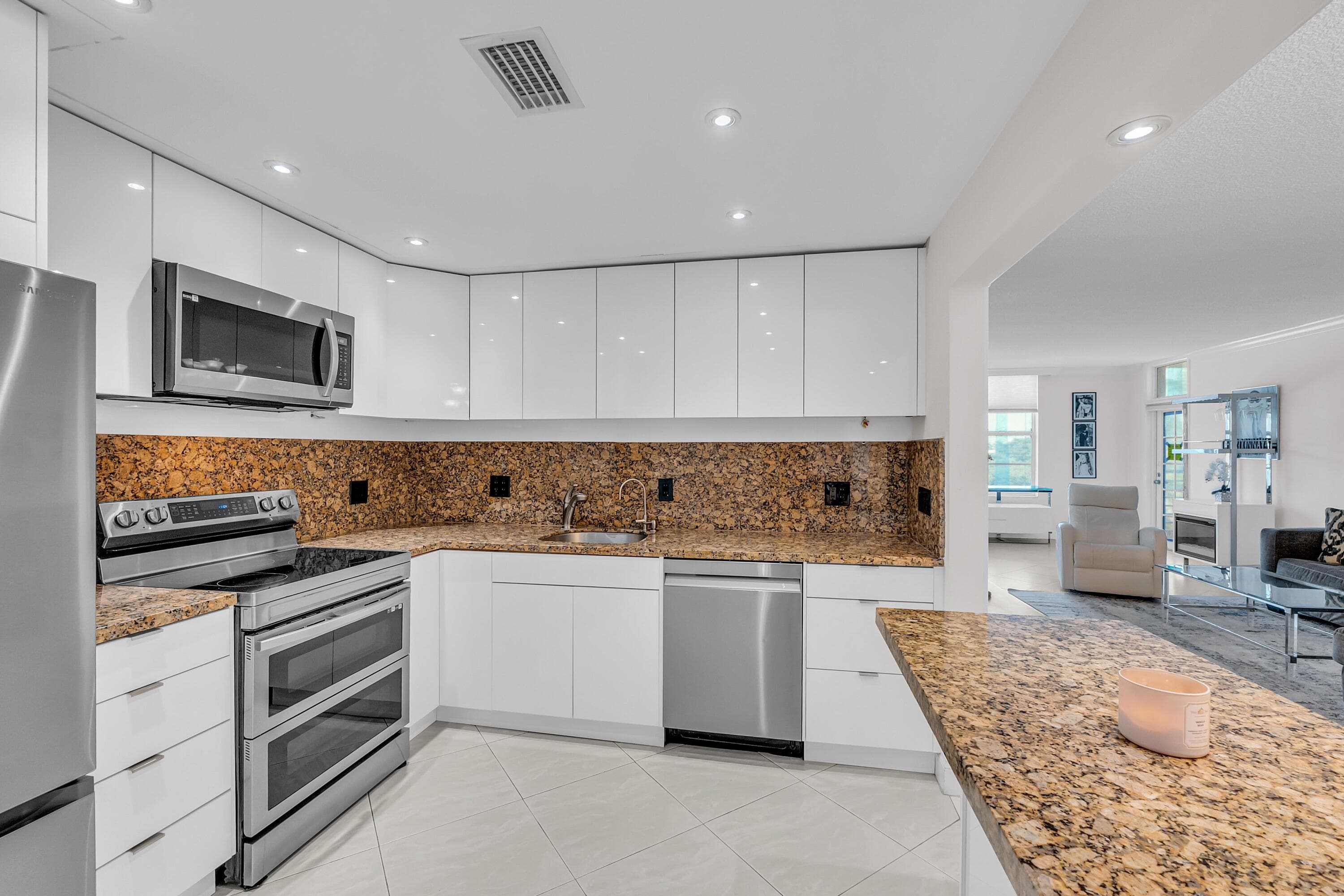 2851 S Ocean Boulevard 3 P, Boca Raton, FL 33432 6