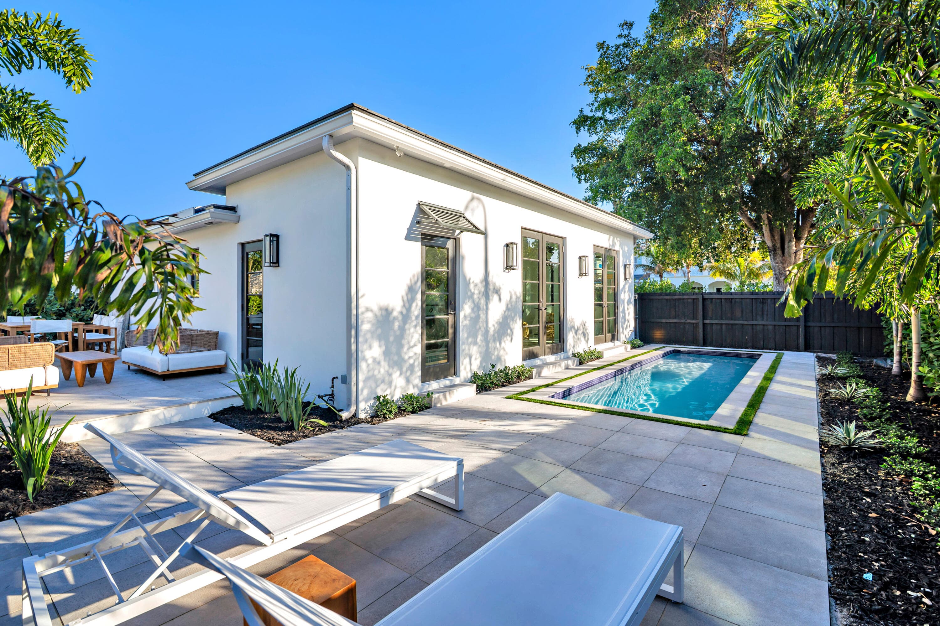 263 Alhambra Place, West Palm Beach, FL 33405 27