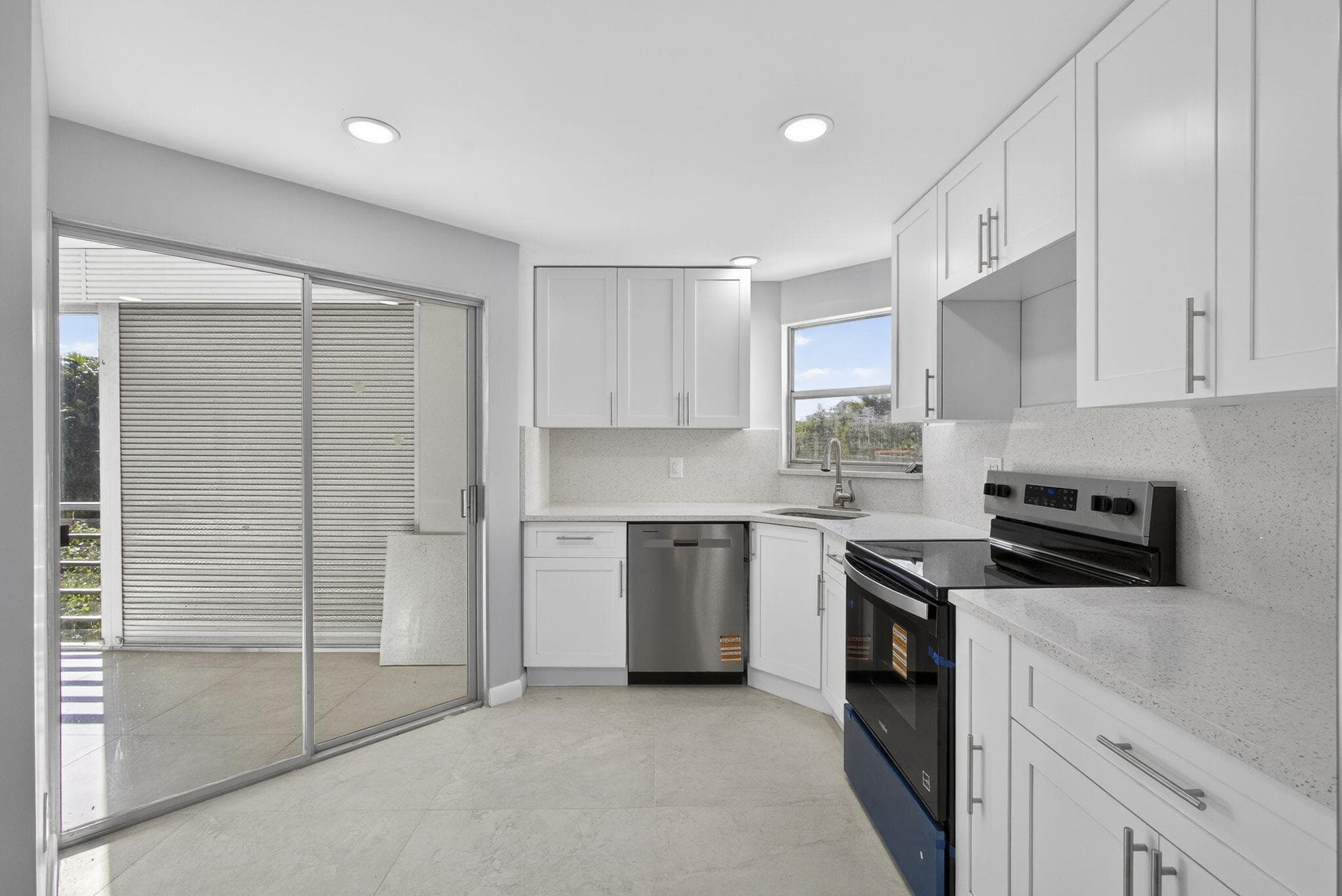 3590 Via Poinciana 202, Lake Worth, FL 33467 26