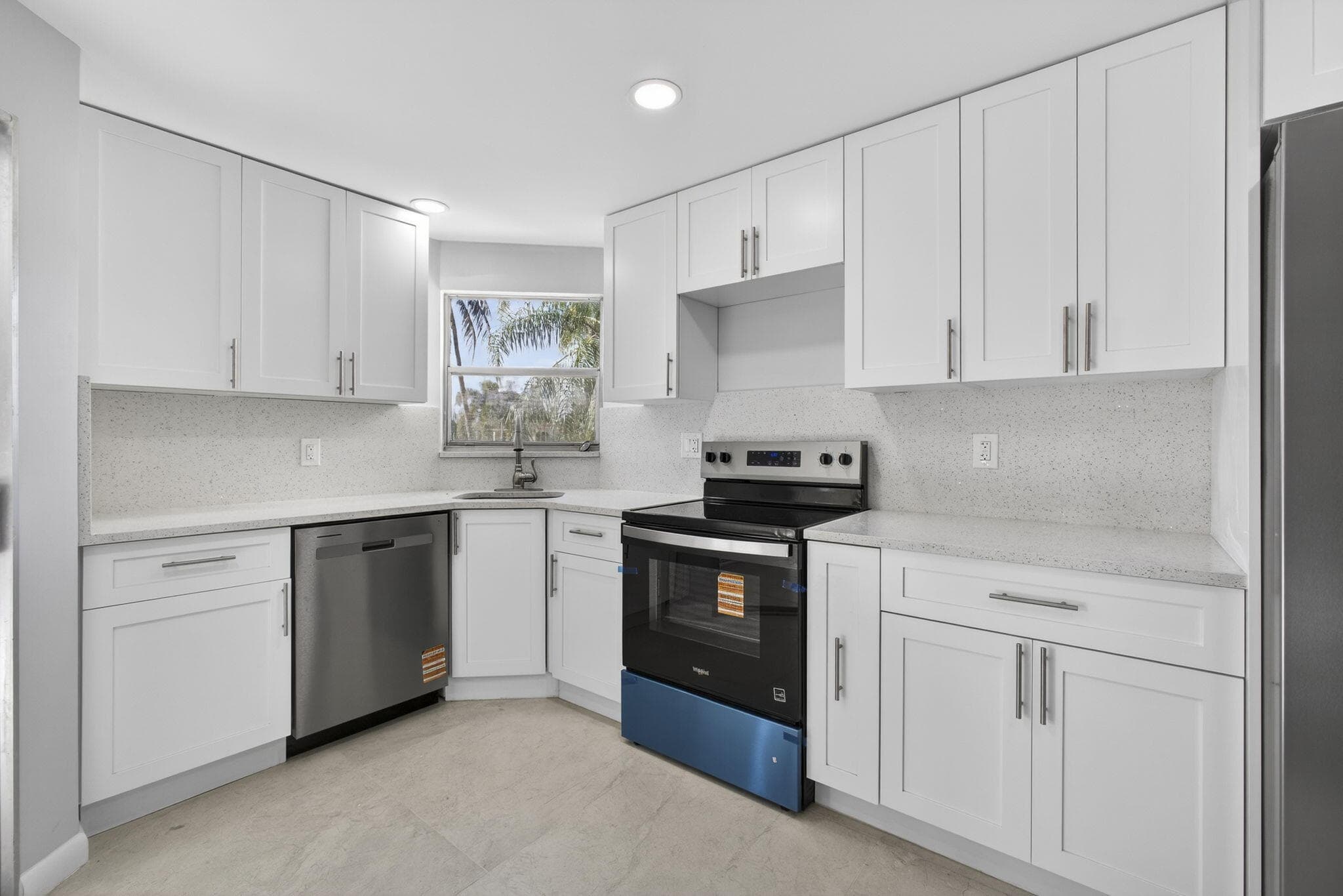 3590 Via Poinciana 202, Lake Worth, FL 33467 28