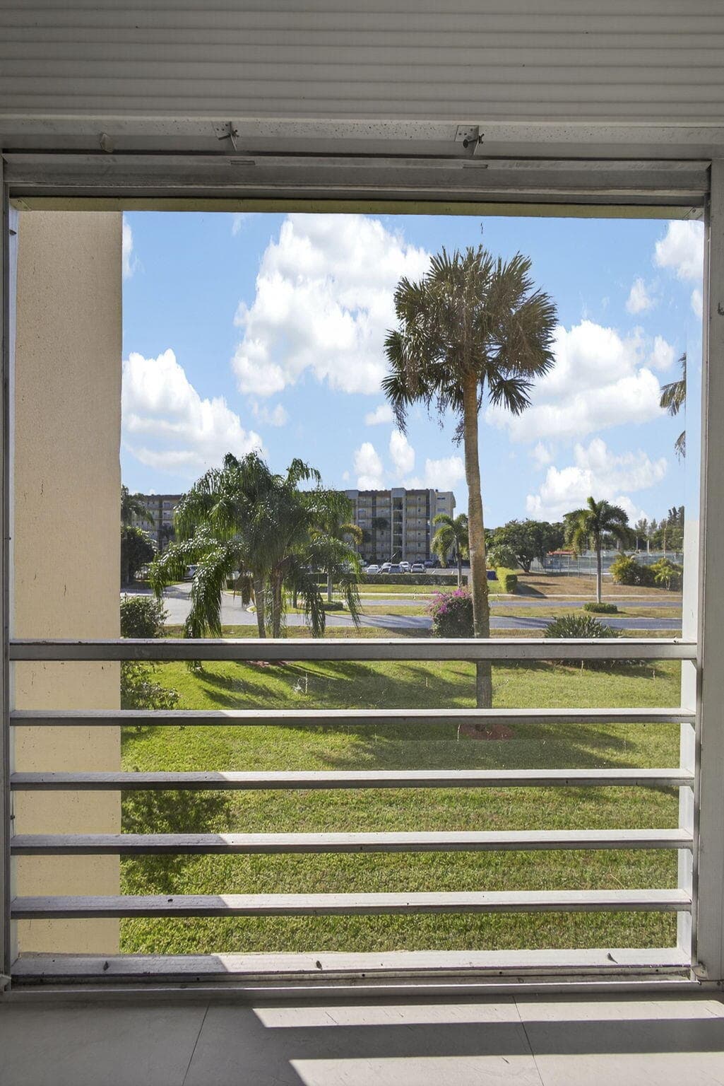 3590 Via Poinciana 202, Lake Worth, FL 33467 34