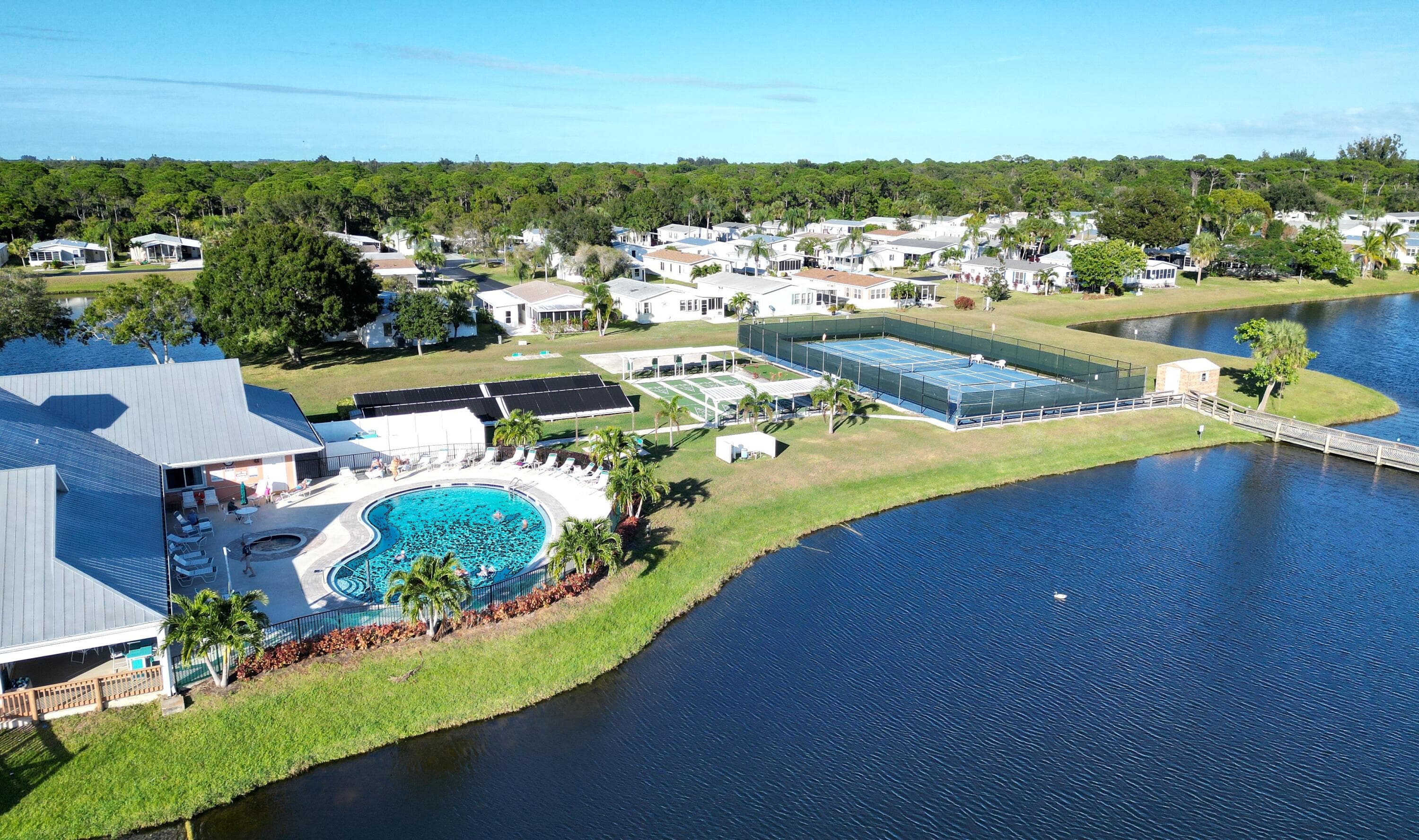 334 Seahorse Terrace, Fort Pierce, FL 34982 35