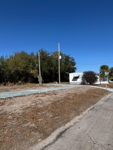 2023 St Lucie Blvd W, Fort Pierce, FL 34946 7