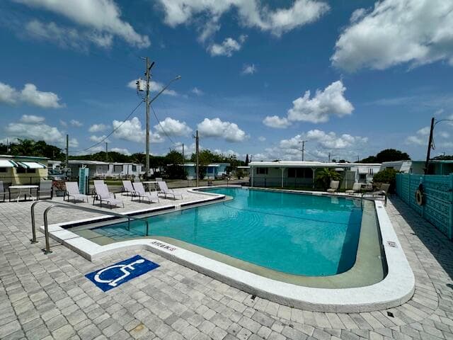 2023 St Lucie Blvd W, Fort Pierce, FL 34946 2