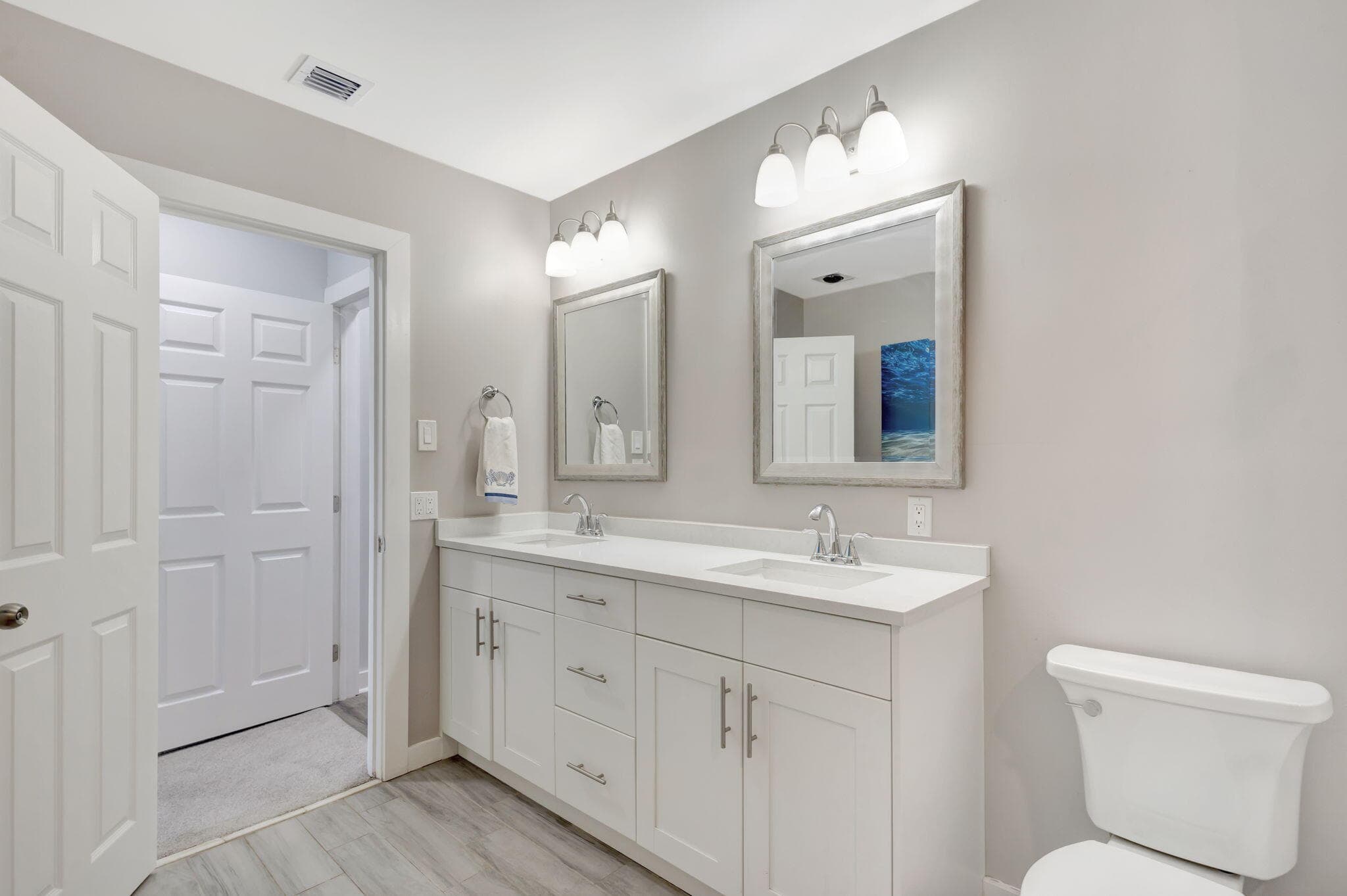 10355 Seagrape Way, Palm Beach Gardens, FL 33418 33