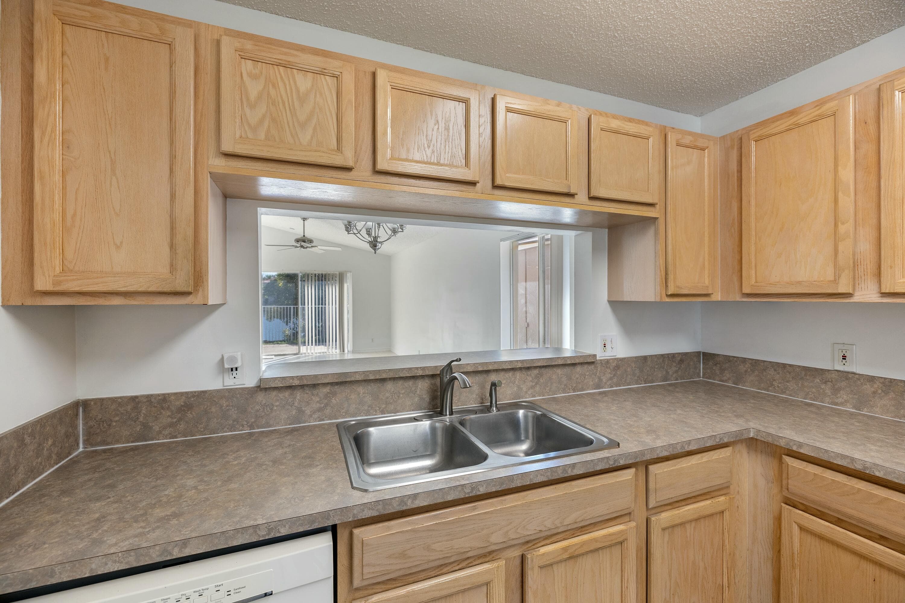 3800 Woodfield Drive, Coconut Creek, FL 33073 14