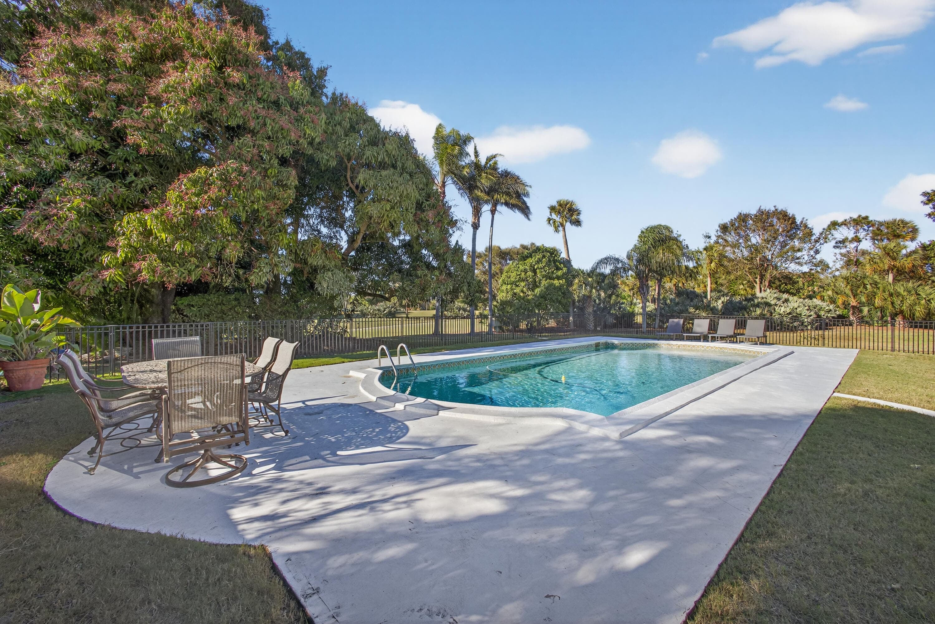 10355 Seagrape Way, Palm Beach Gardens, FL 33418 57
