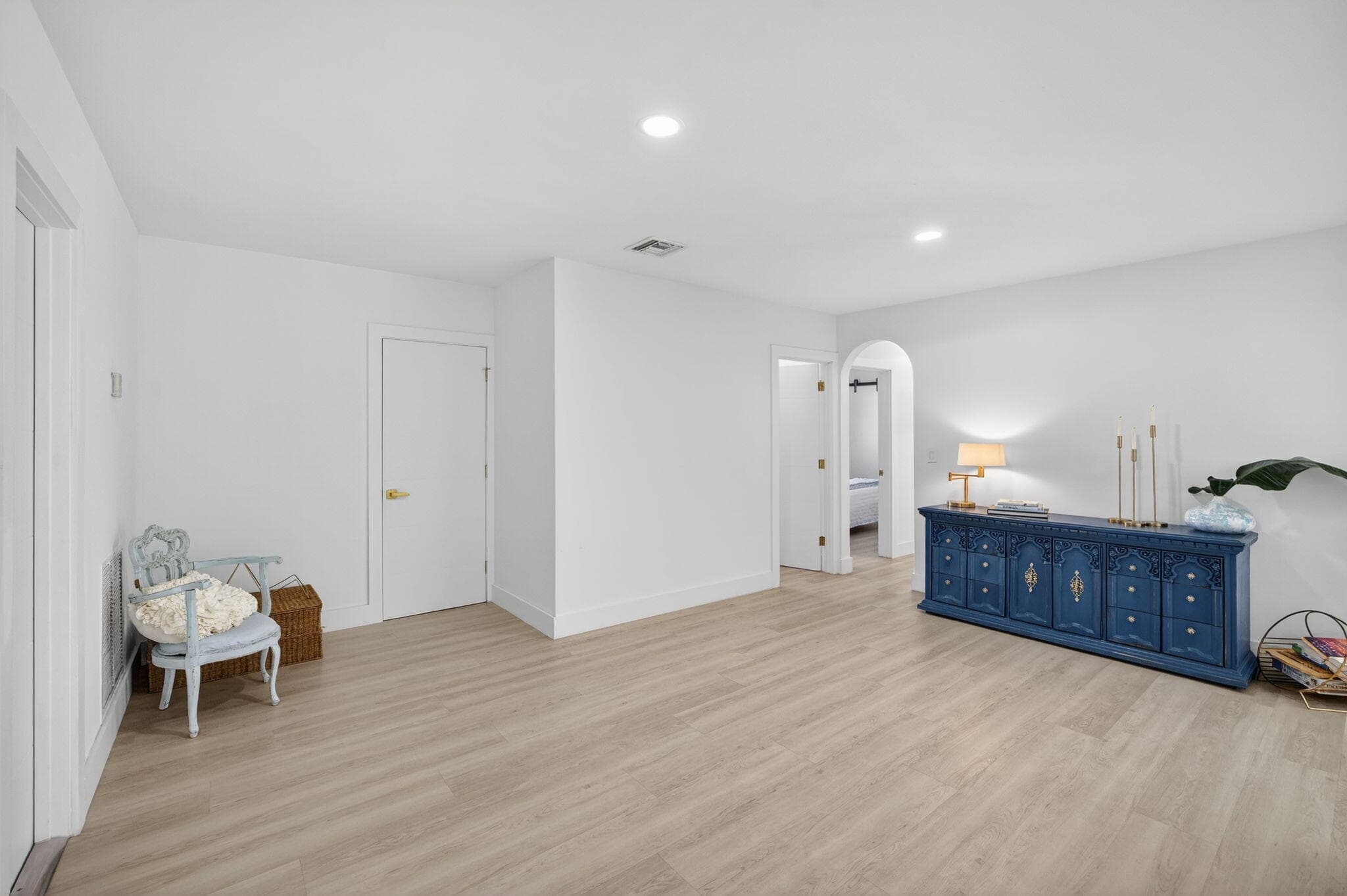 876 NW 6th Avenue, Boca Raton, FL 33432 34