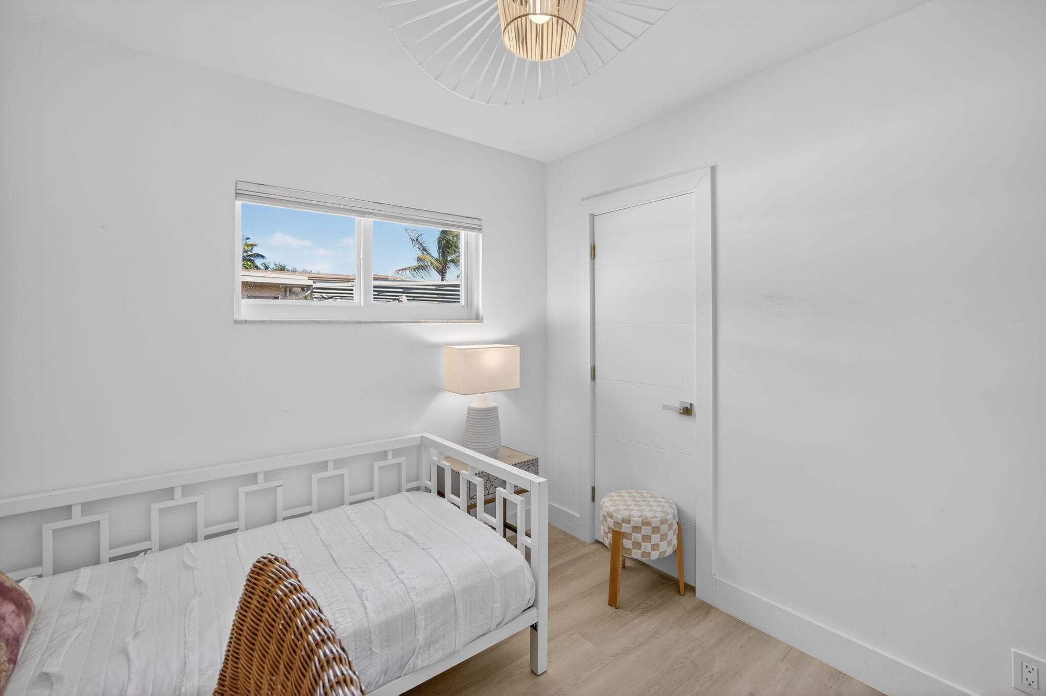 876 NW 6th Avenue, Boca Raton, FL 33432 63