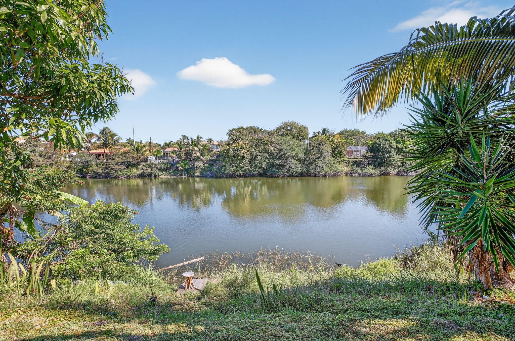 876 NW 6th Avenue, Boca Raton, FL 33432 80