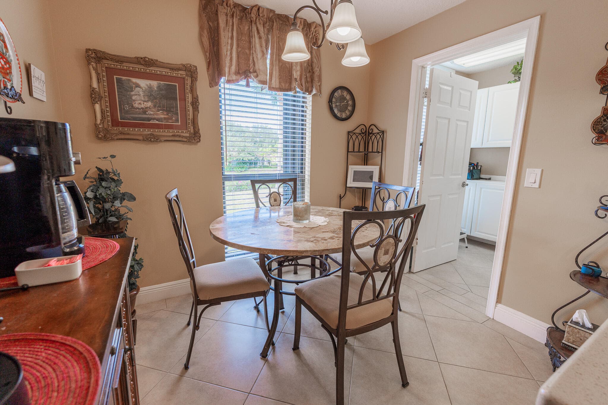 5390 Woodland Lakes Drive 201, Palm Beach Gardens, FL 33418 8