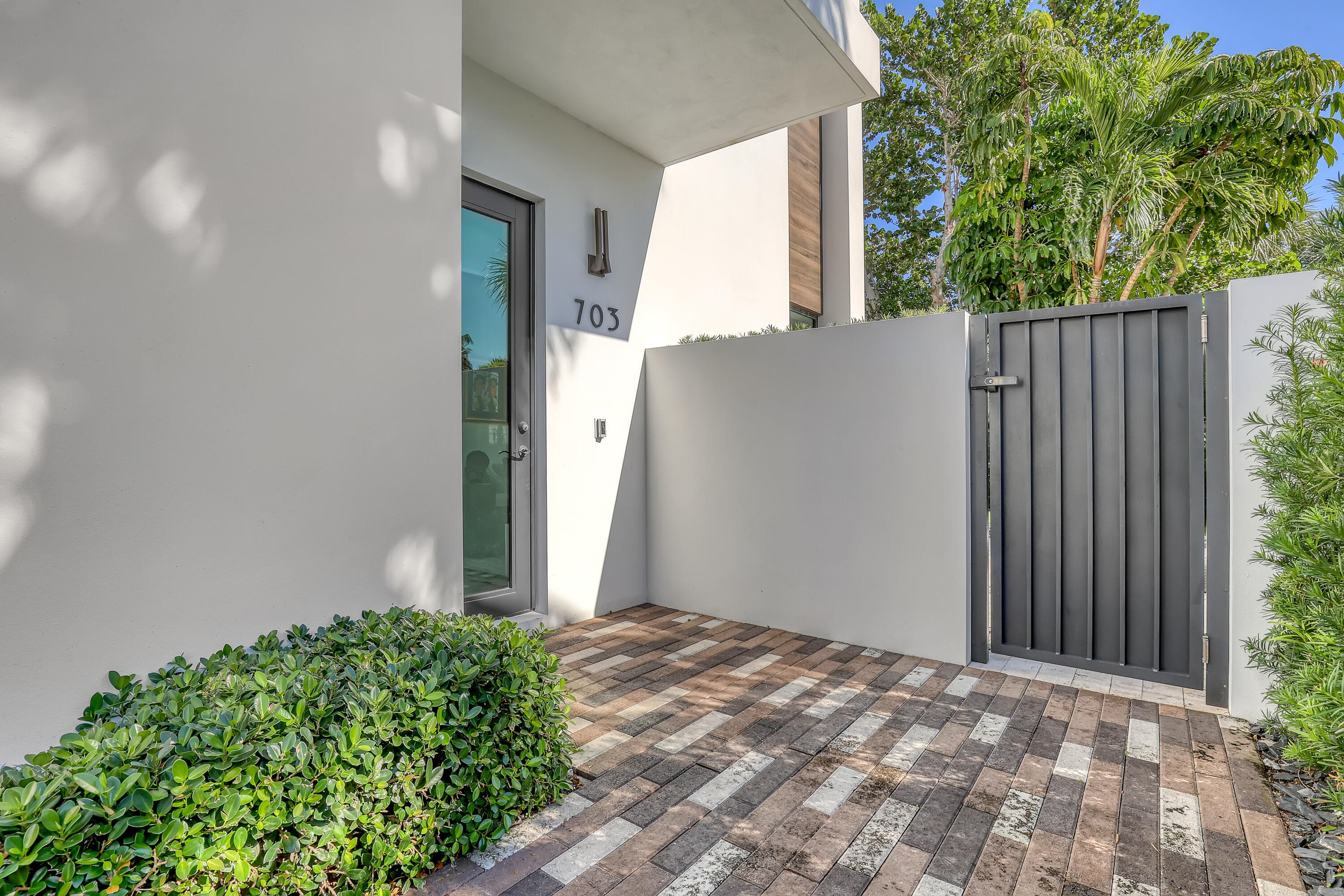 703 NE 5th Street, Delray Beach, FL 33483 3