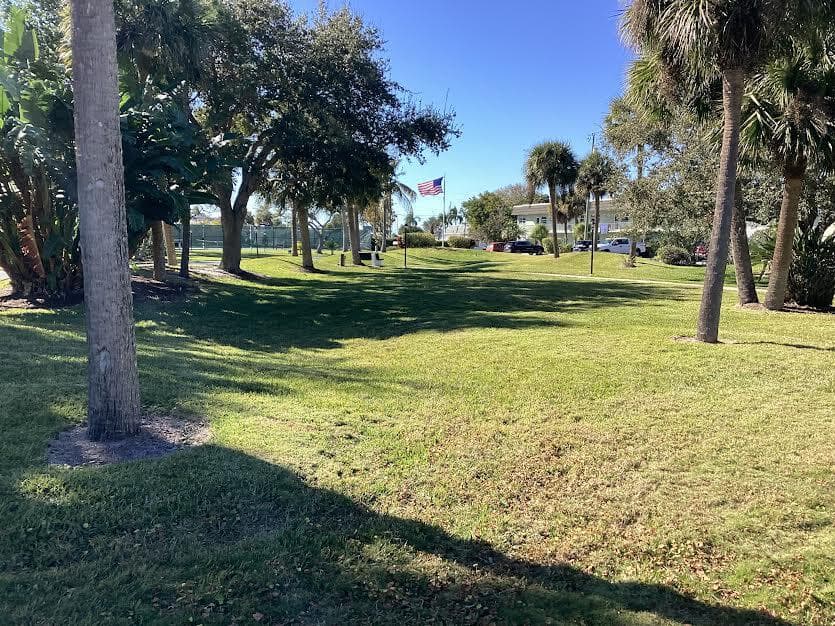 1200 Colonnades Drive 202, Fort Pierce, FL 34949 27