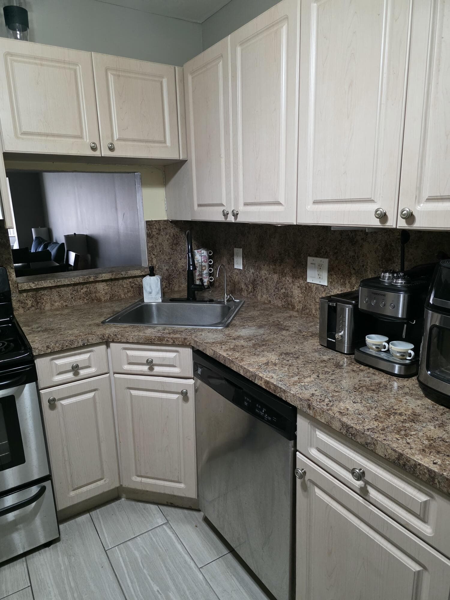 3130 Holiday Springs Boulevard 307, Margate, FL 33063 3