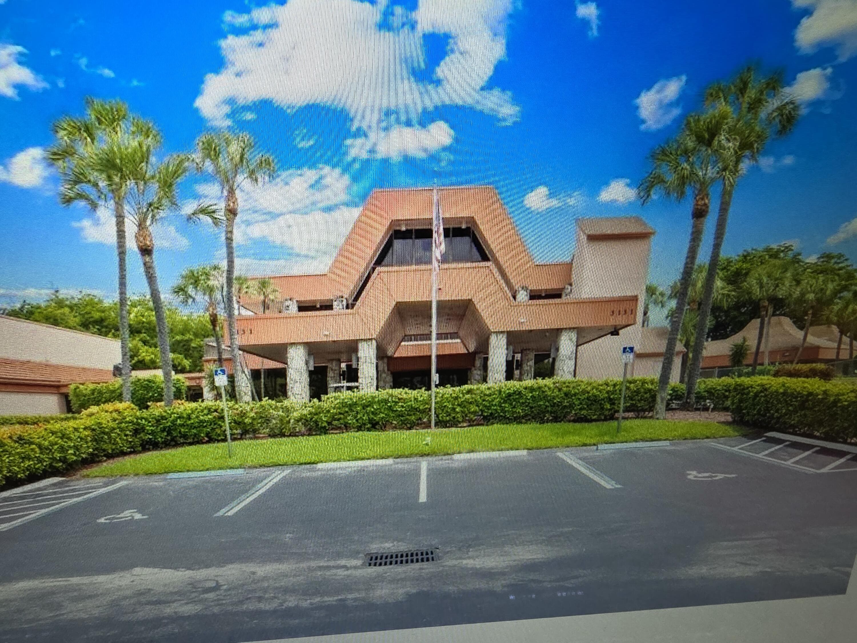 3130 Holiday Springs Boulevard 307, Margate, FL 33063 24