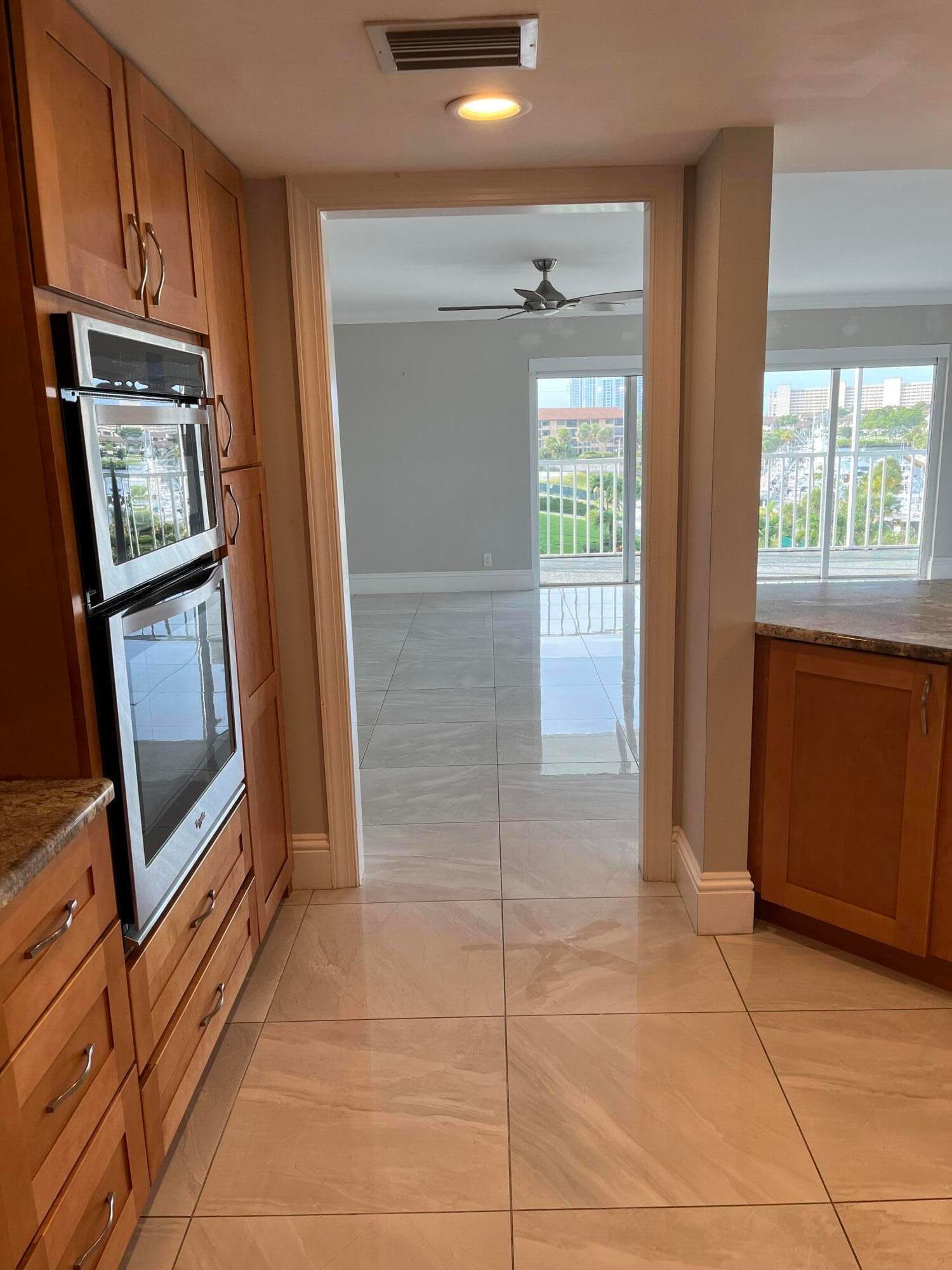 155 Yacht Club Drive 407, North Palm Beach, FL 33408 14