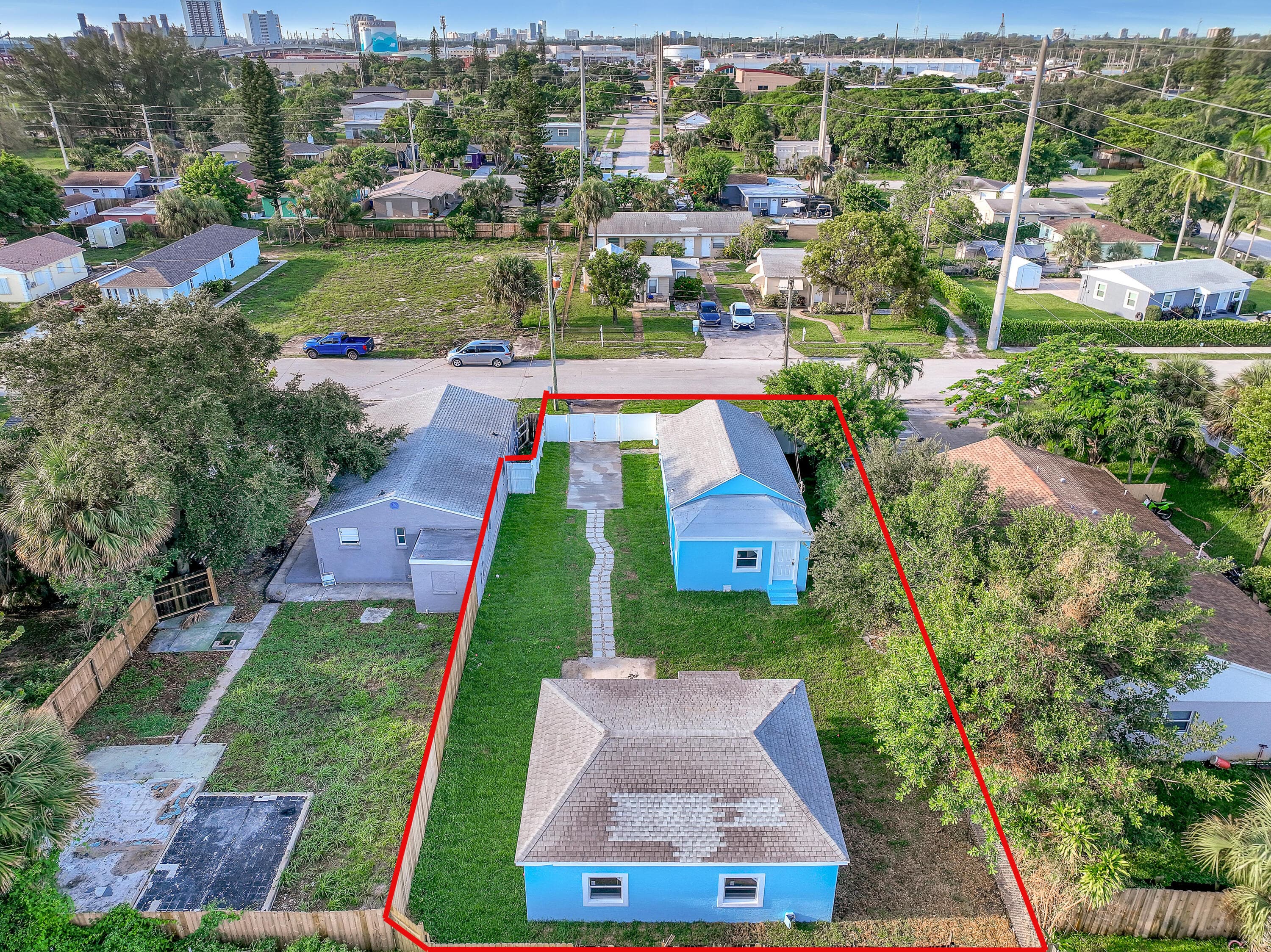 180 W 15th Street, Riviera Beach, FL 33404 40