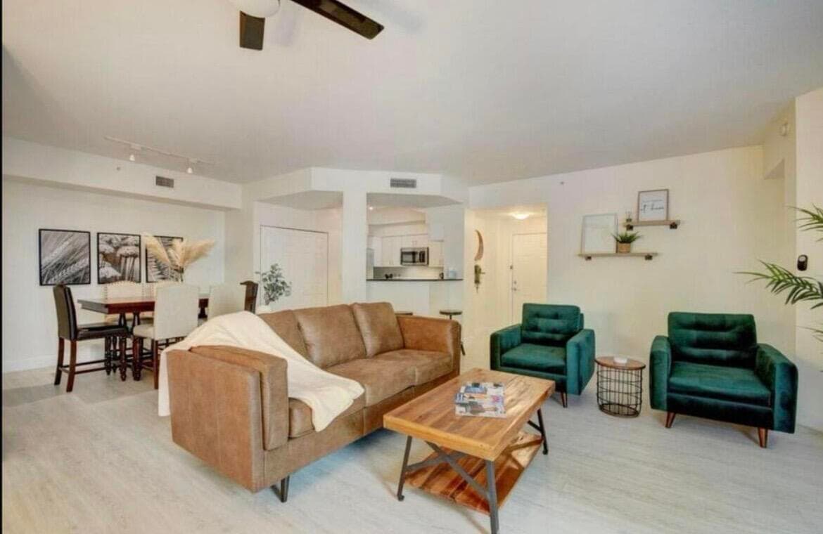 802 W Windward Way 216, Lantana, FL 33462 4