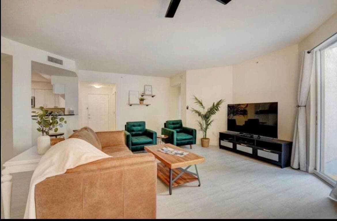 802 W Windward Way 216, Lantana, FL 33462 34
