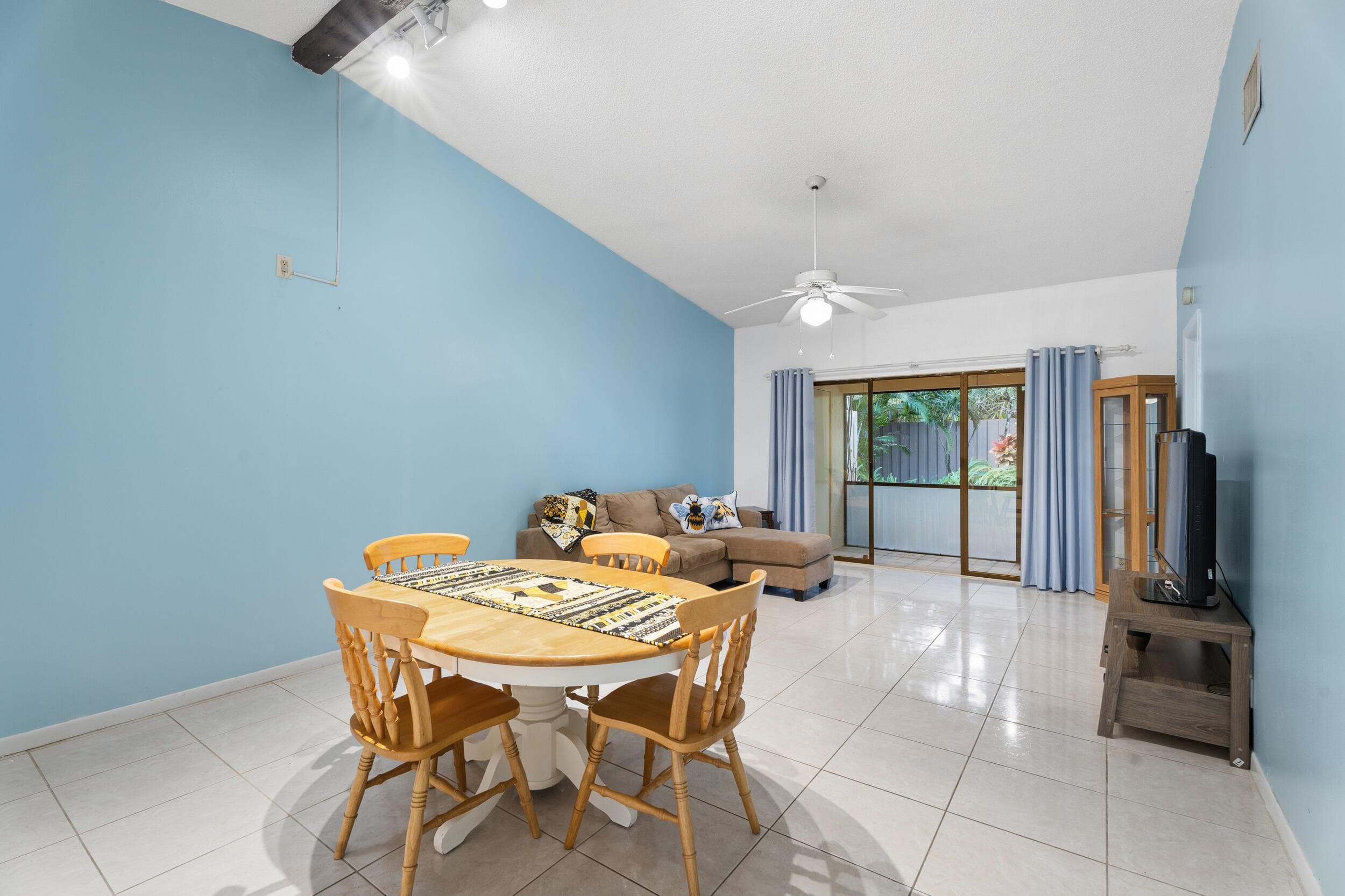 2054 SW Silver Pine Way 123h, Palm City, FL 34990 11