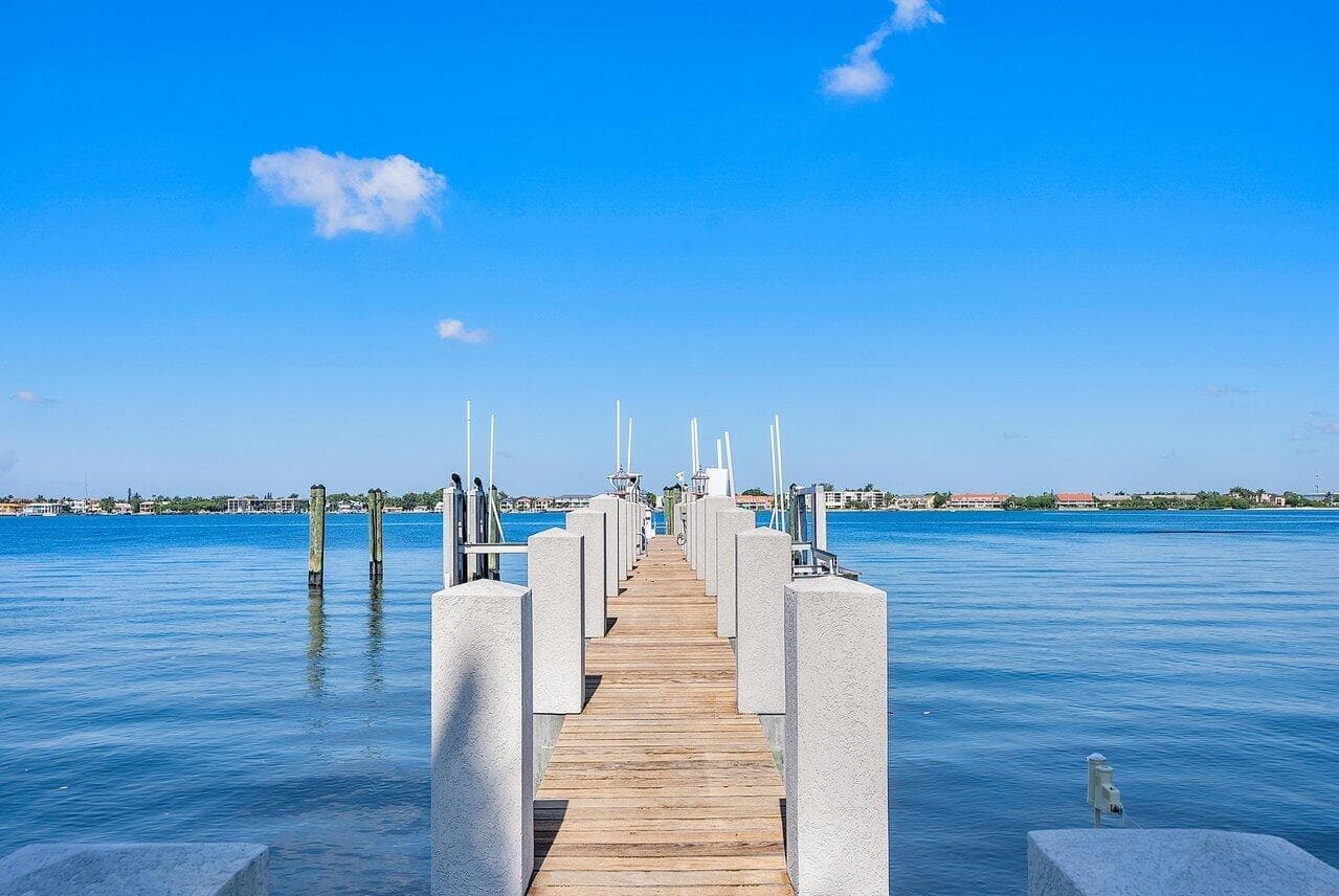 1880 S Ocean Boulevard, Manalapan, FL 33462 35