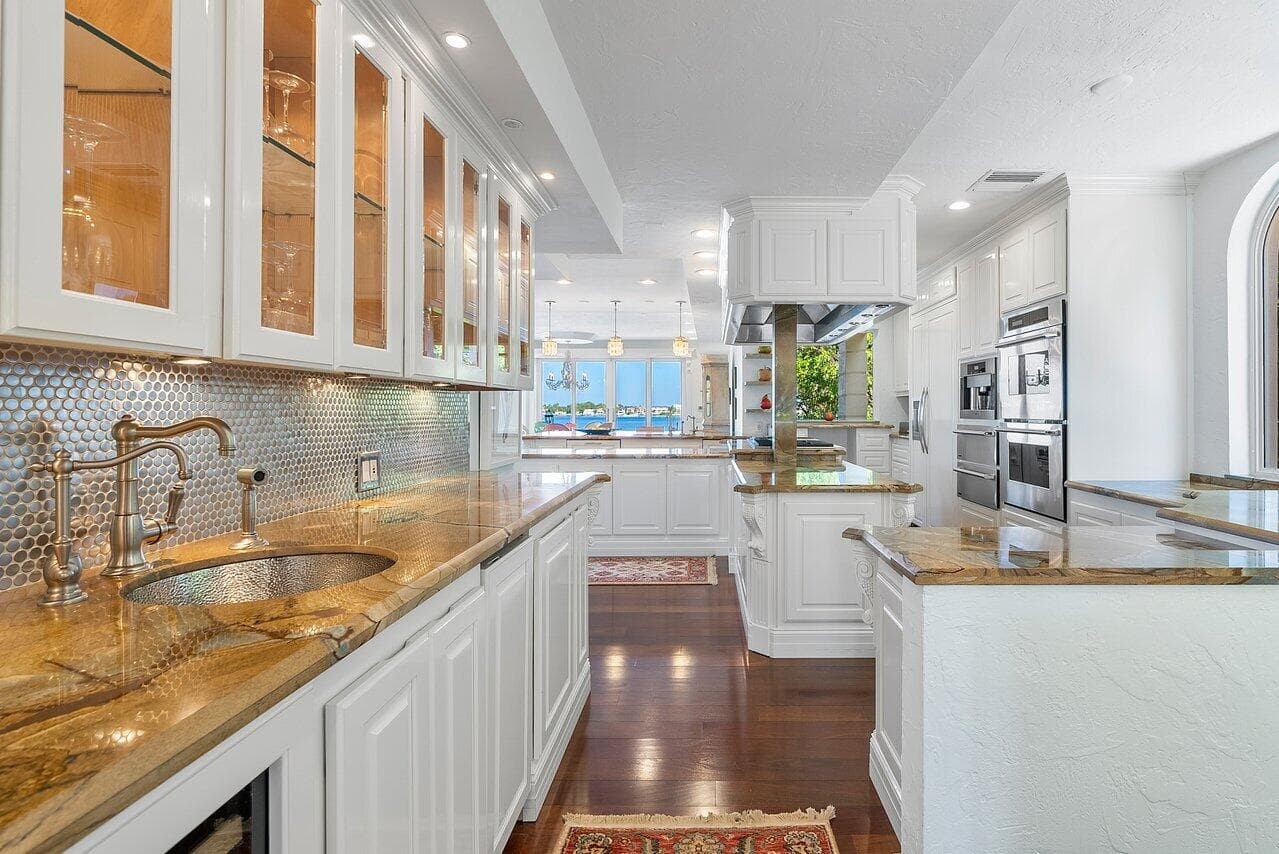 1880 S Ocean Boulevard, Manalapan, FL 33462 11