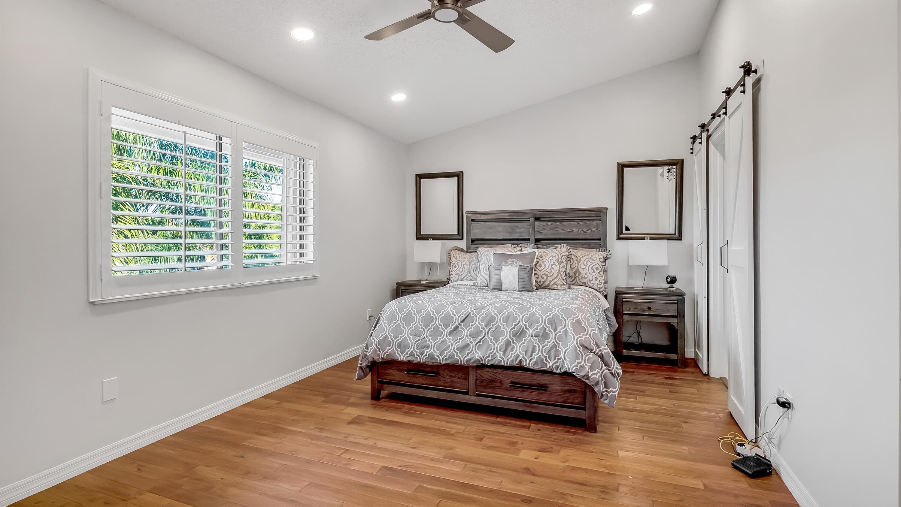 240 Captains Walk 5150, Delray Beach, FL 33483 23