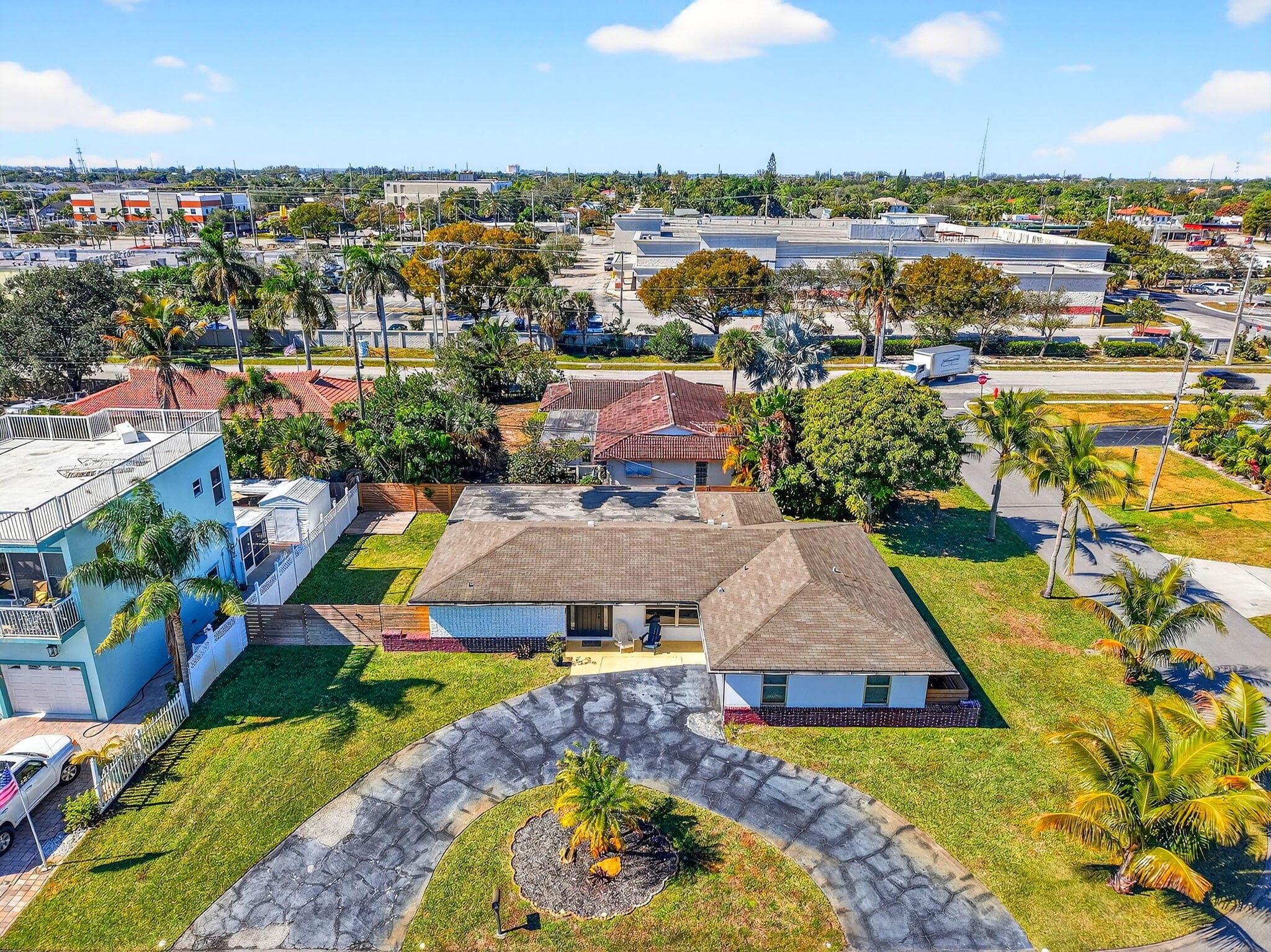 3651 Palm Drive, Riviera Beach, FL 33404 55