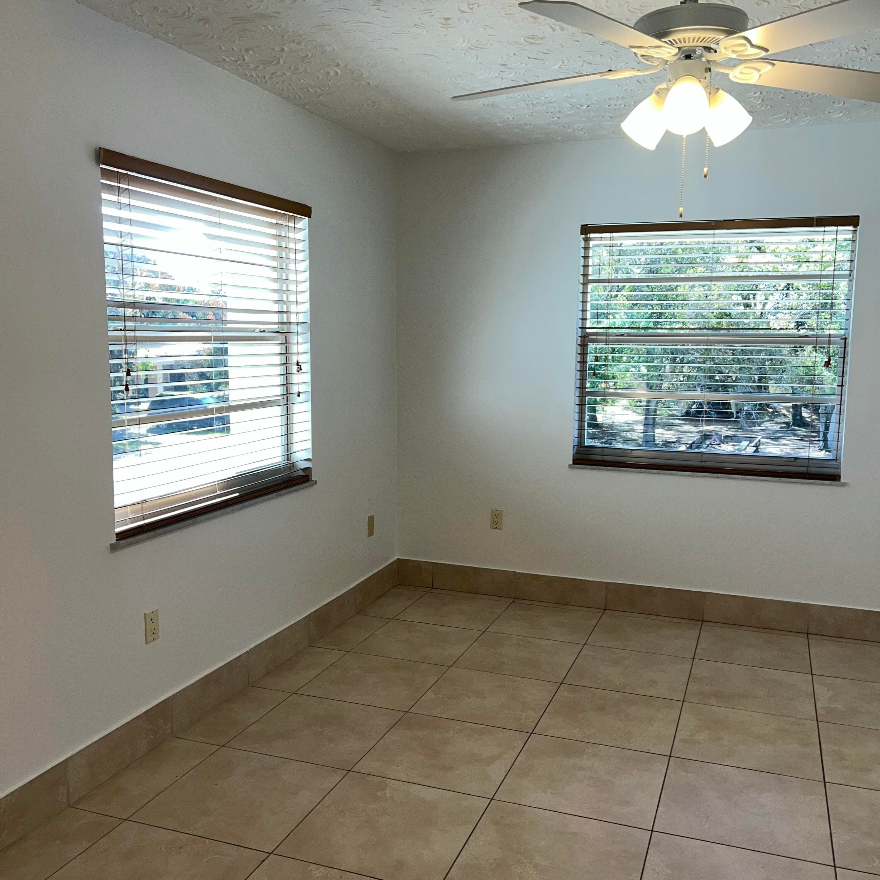 2302 Sunrise Boulevard 3-201, Fort Pierce, FL 34982 18