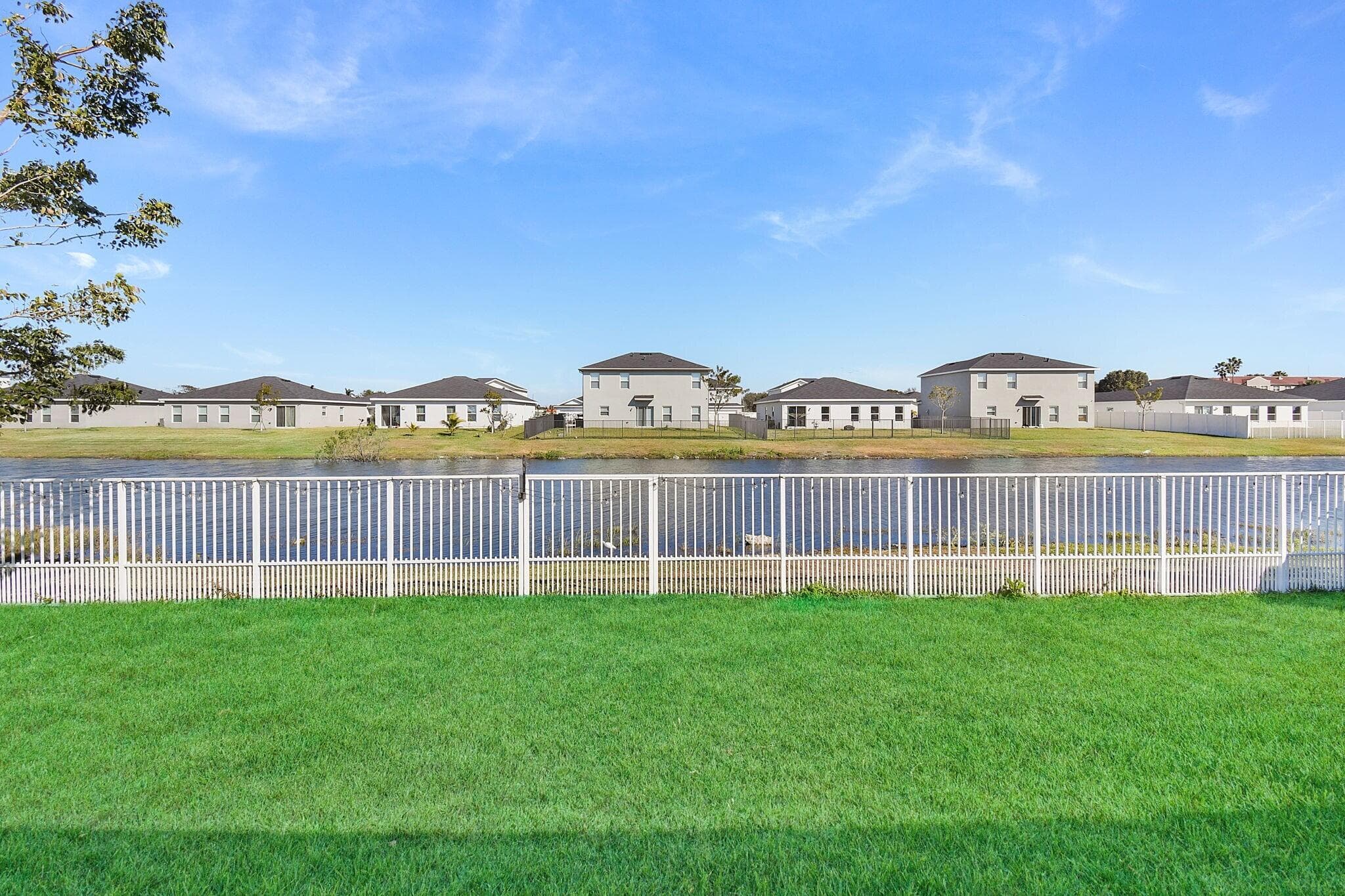 113 Dabou Loop, Belle Glade, FL 33430 21