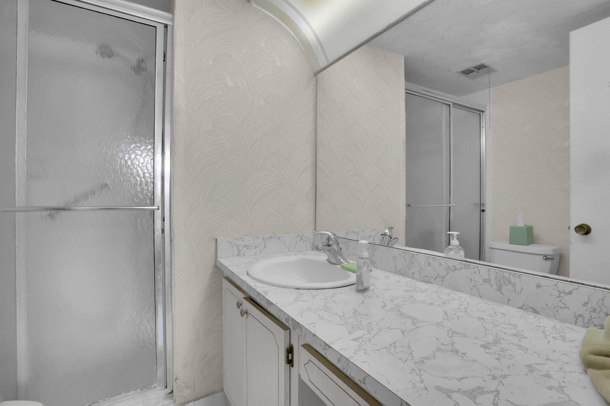 2751 E Sunrise Lakes Drive 204, Sunrise, FL 33322 15