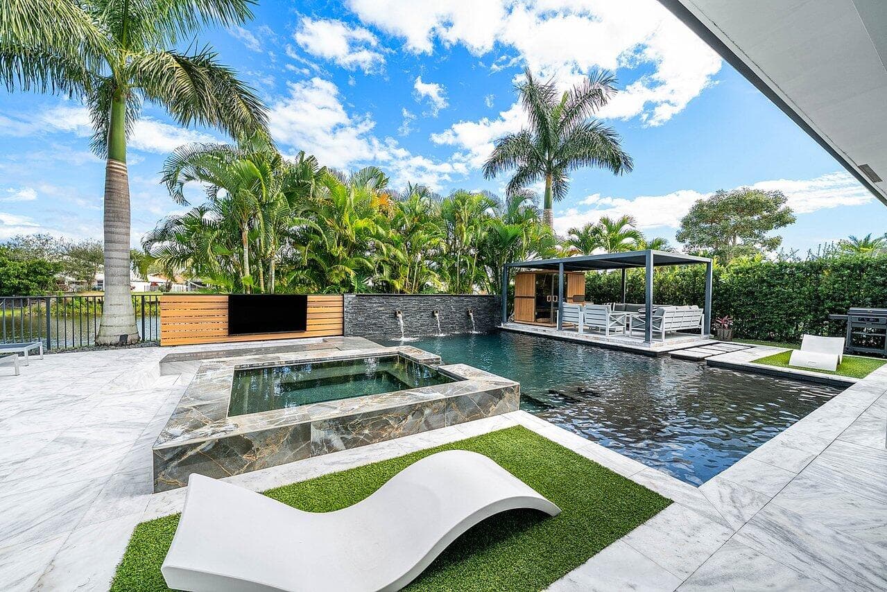 3019 Gin Berry Way, West Palm Beach, FL 33401 3