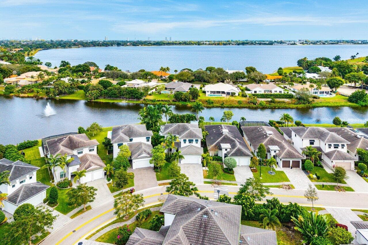 3019 Gin Berry Way, West Palm Beach, FL 33401 43