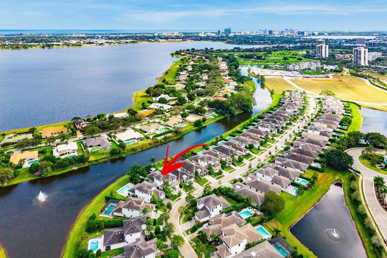 3019 Gin Berry Way, West Palm Beach, FL 33401 46
