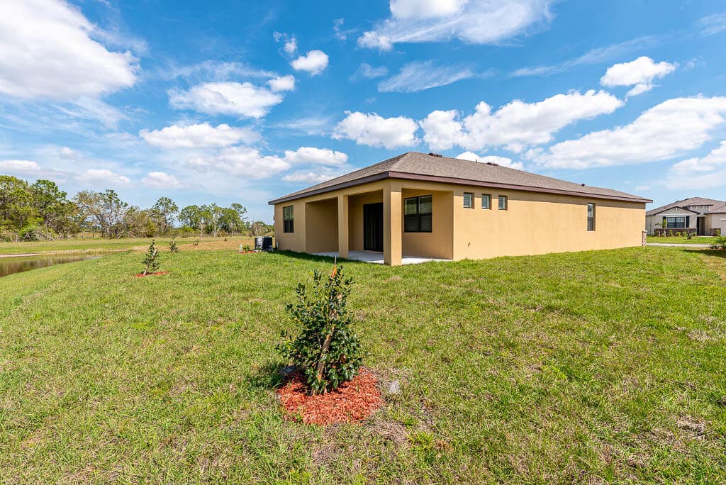 1863 Farmhouse Road SE, Palm Bay, FL 32909 5