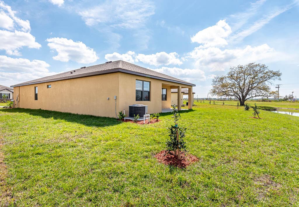 1863 Farmhouse Road SE, Palm Bay, FL 32909 8