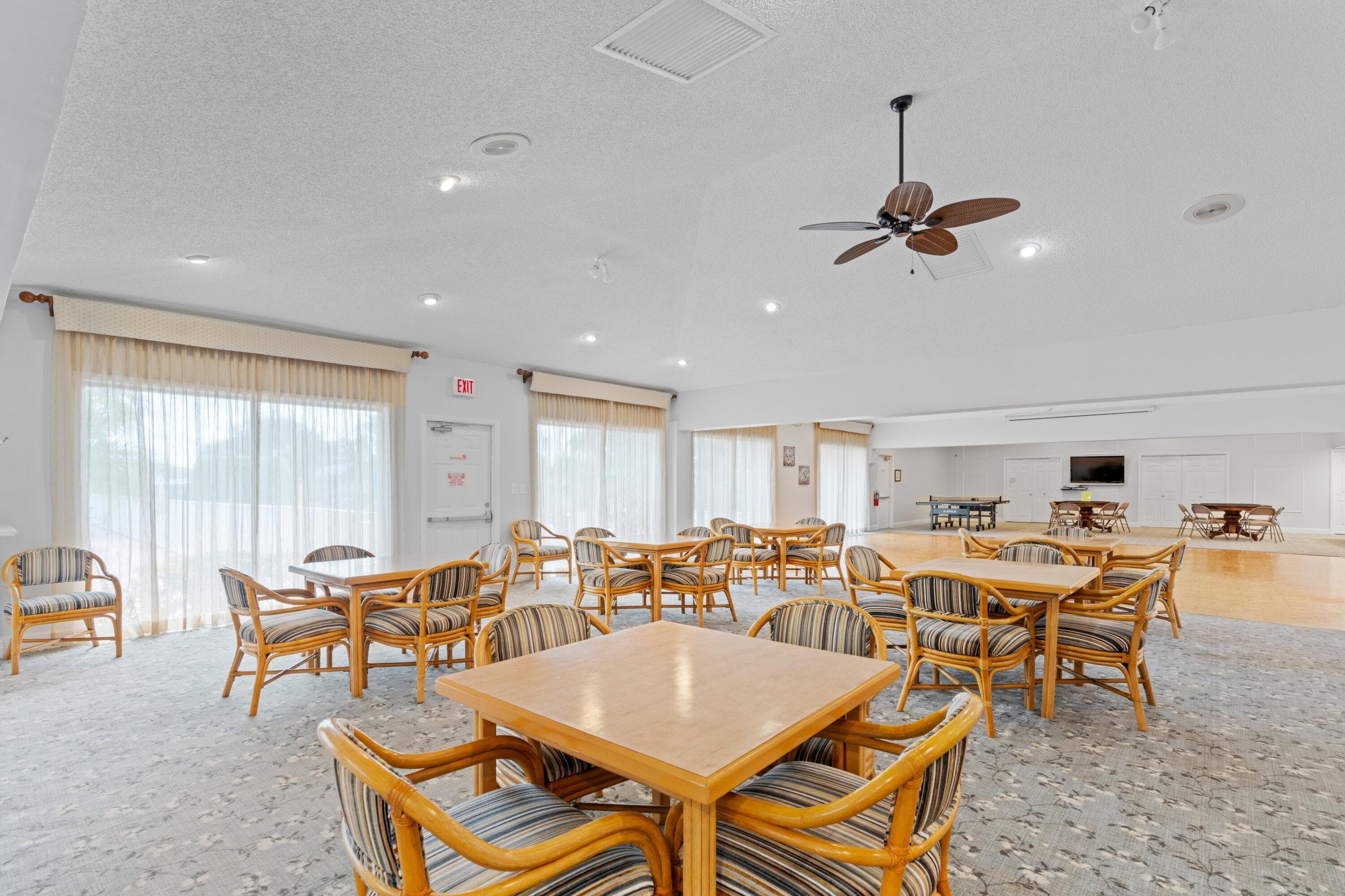 8555 Bella Vista Drive 86, Boca Raton, FL 33433 25