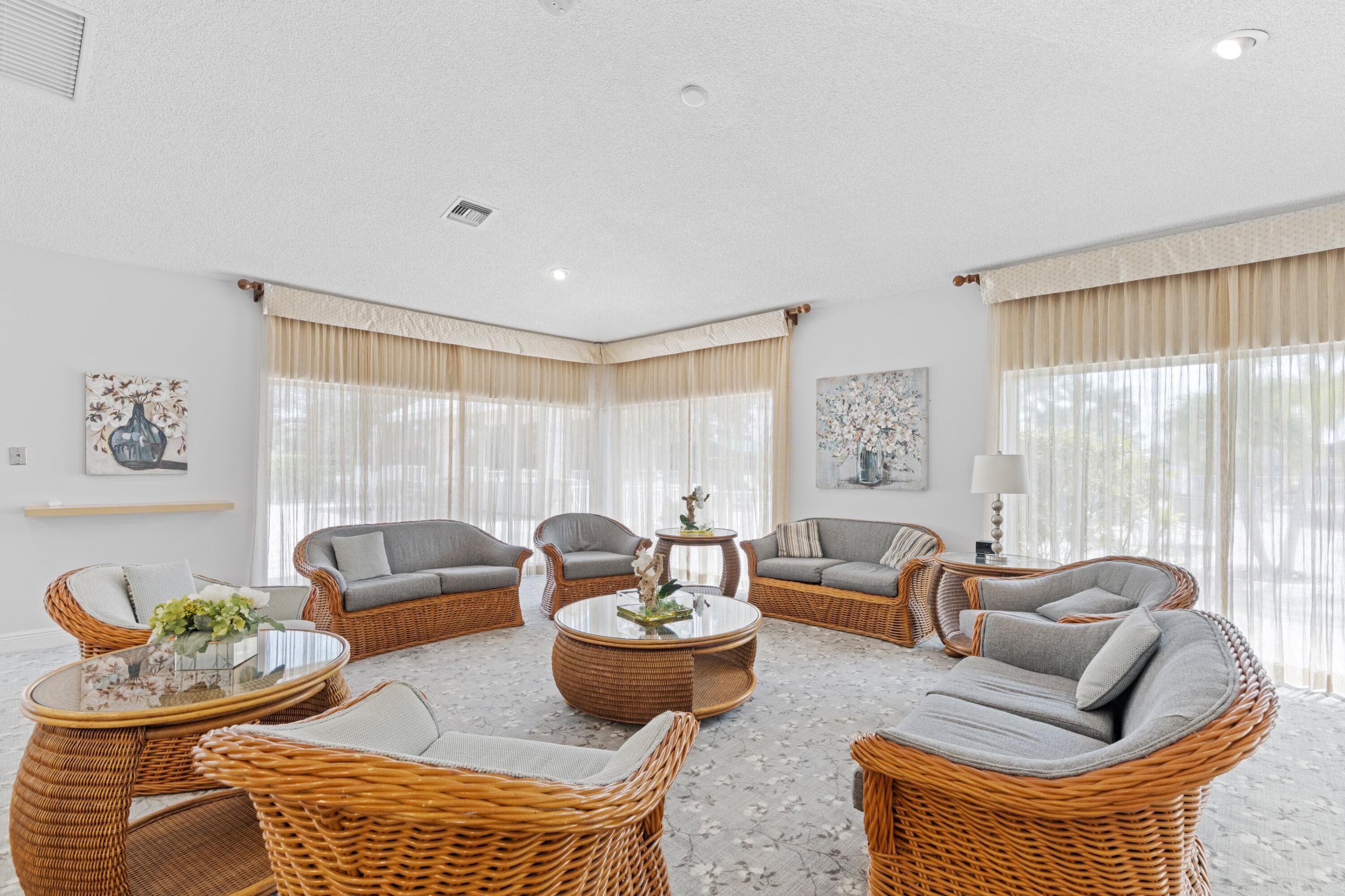 8555 Bella Vista Drive 86, Boca Raton, FL 33433 24
