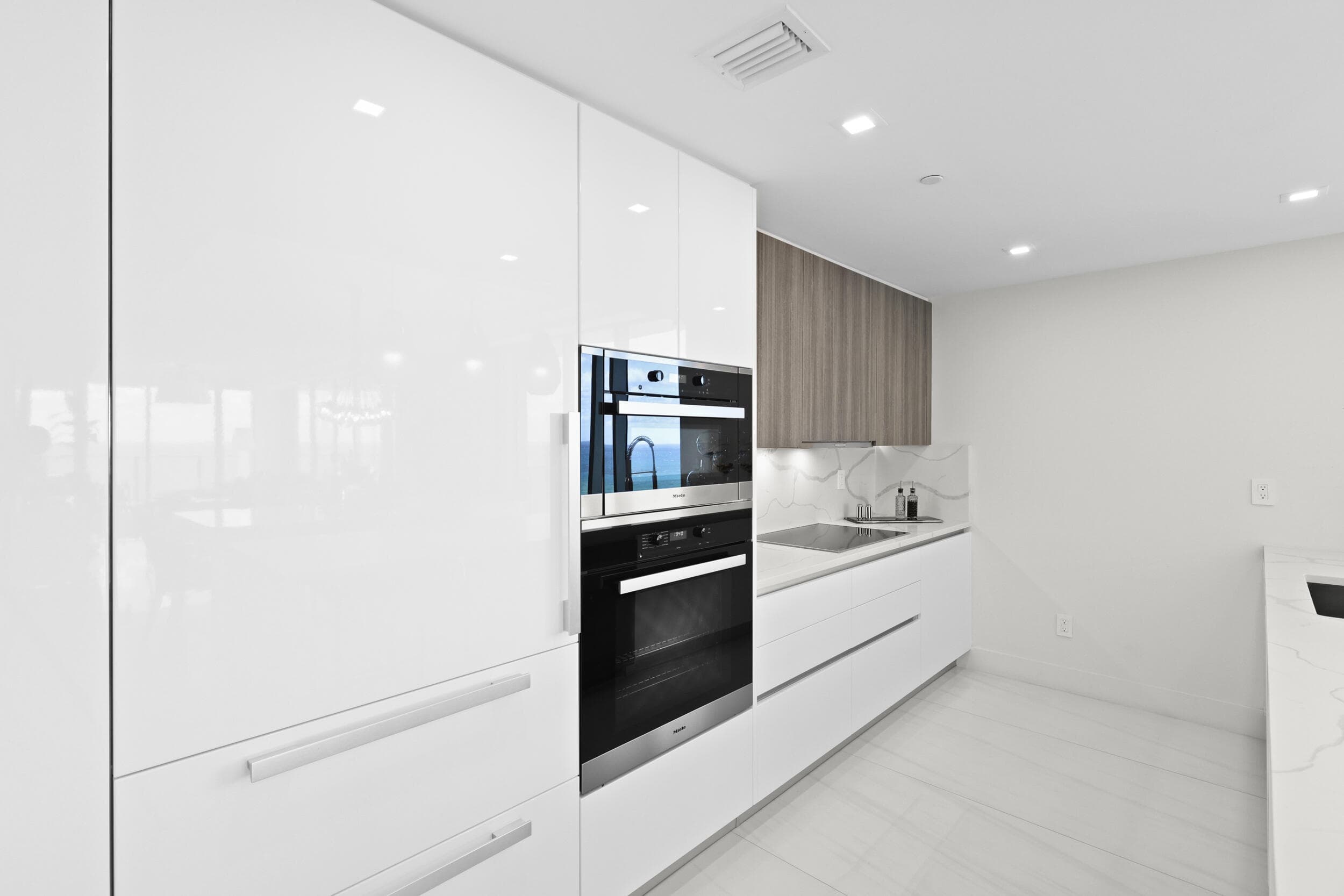 730 N Ocean Boulevard 1402, Pompano Beach, FL 33062 11