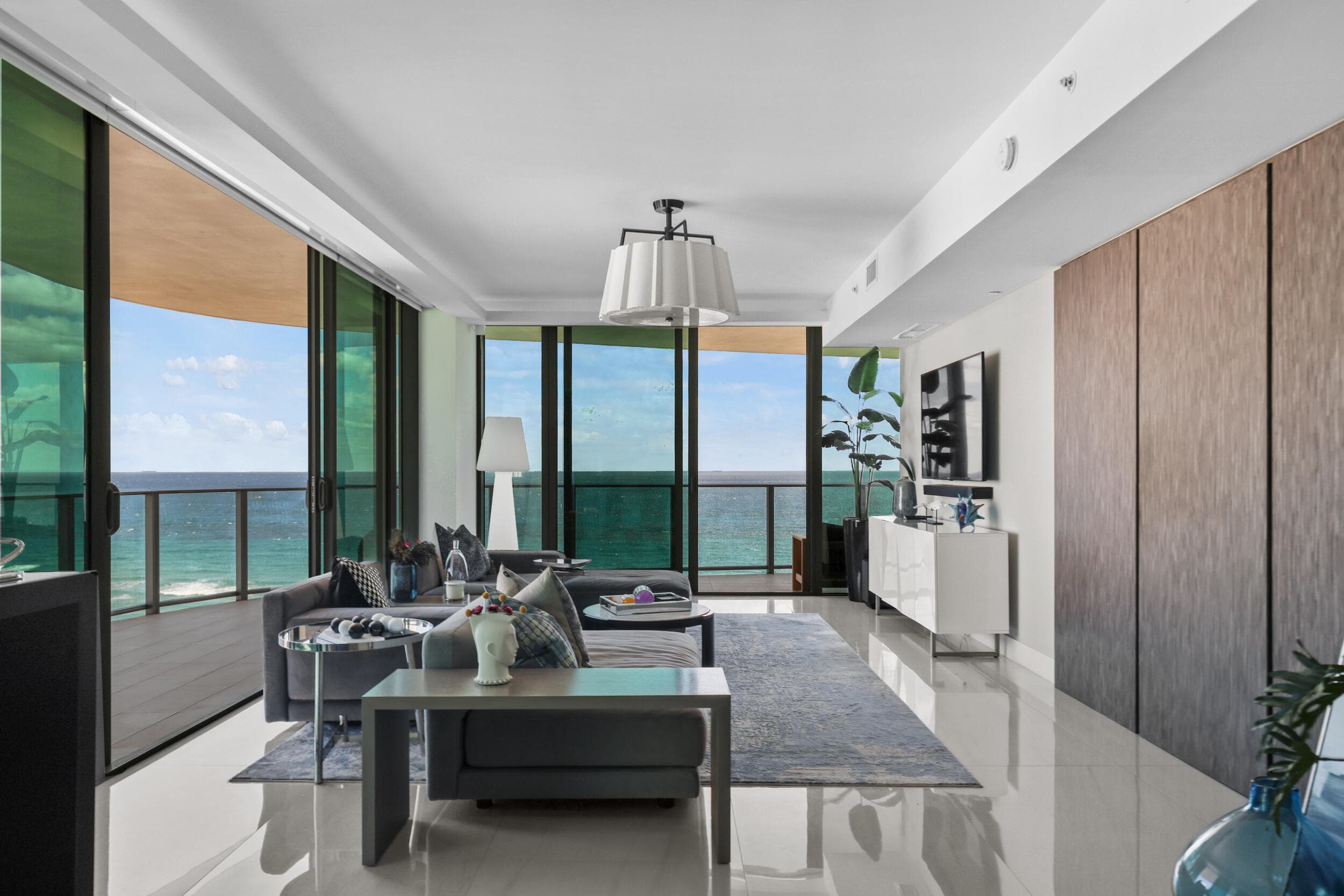 730 N Ocean Boulevard 1402, Pompano Beach, FL 33062 24