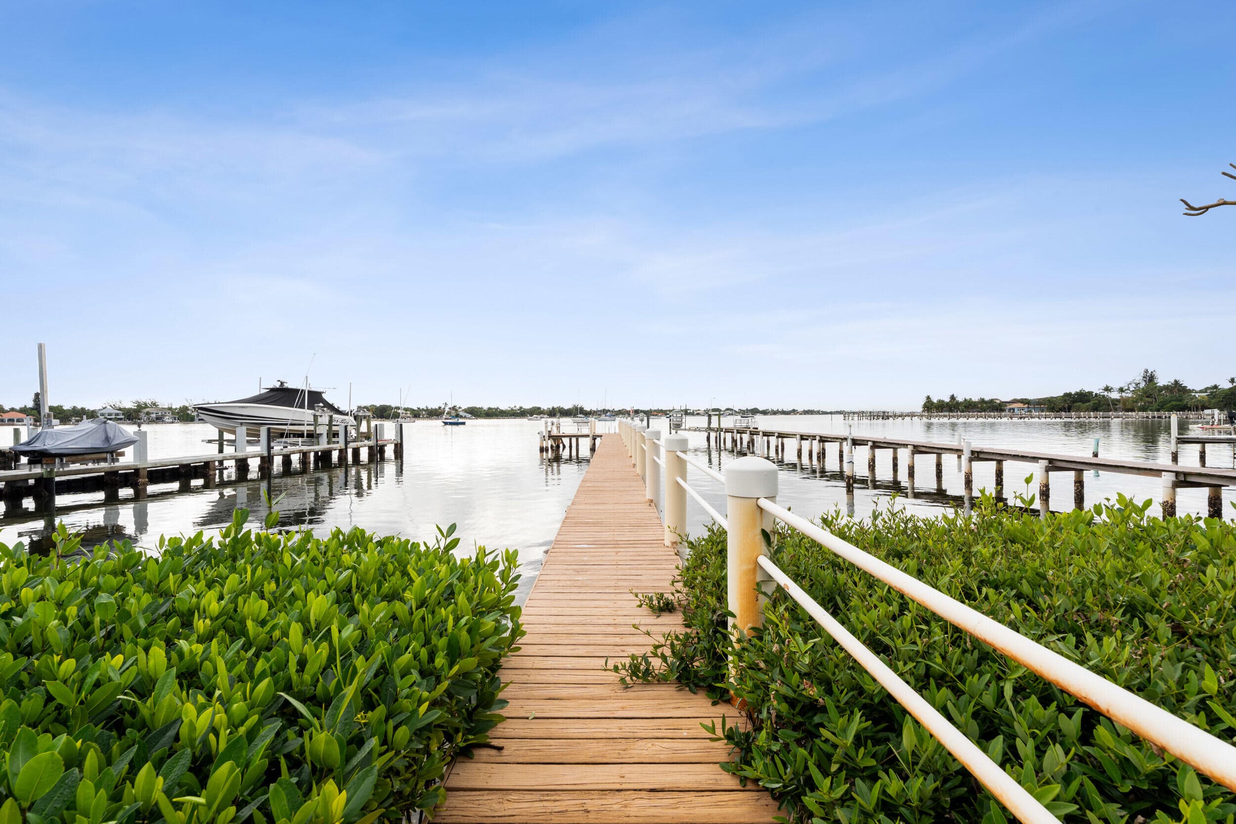 114 S Lake Drive, Lantana, FL 33462 35