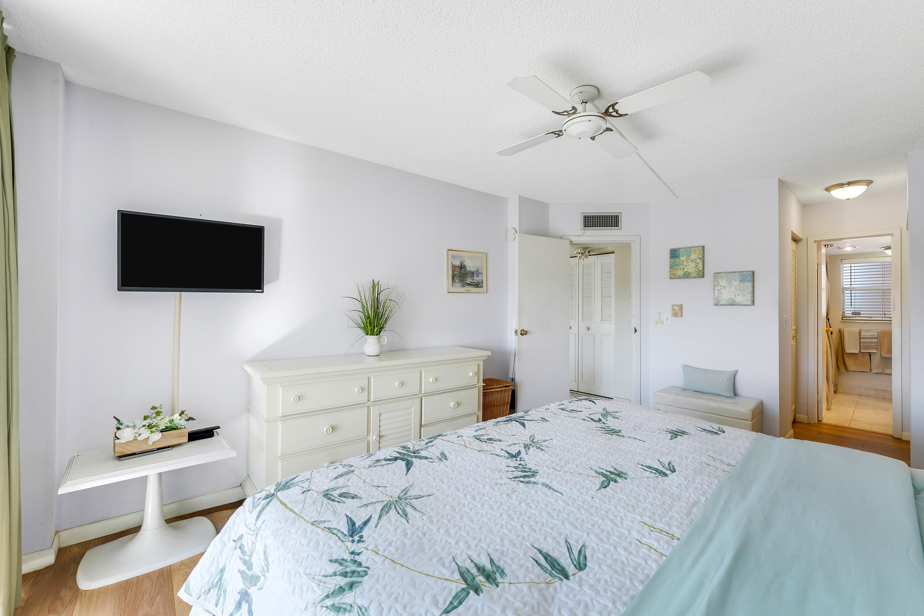 3590 Via Poinciana 416, Lake Worth, FL 33467 17