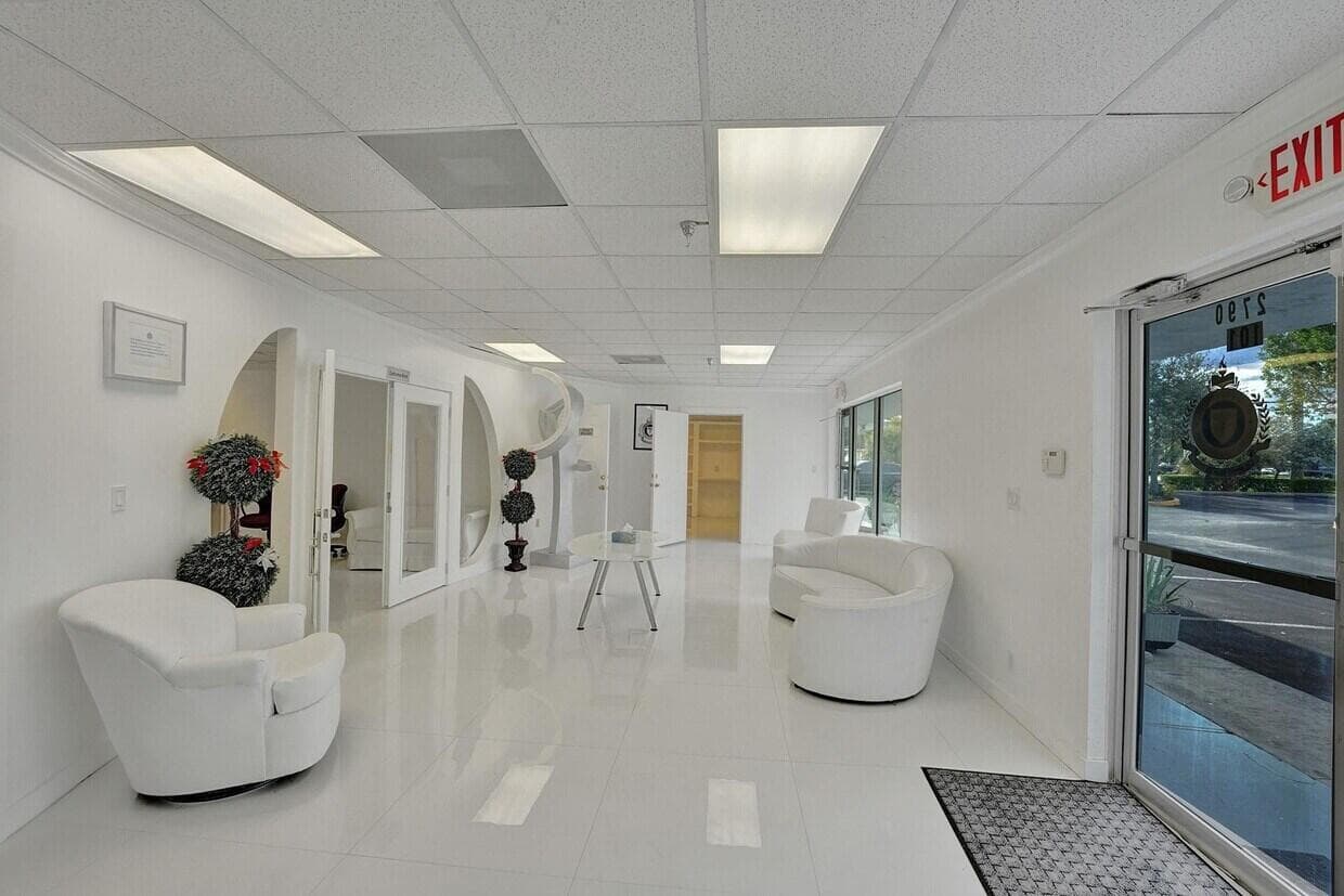 2800 N State 7 Road, Margate, FL 33063 16
