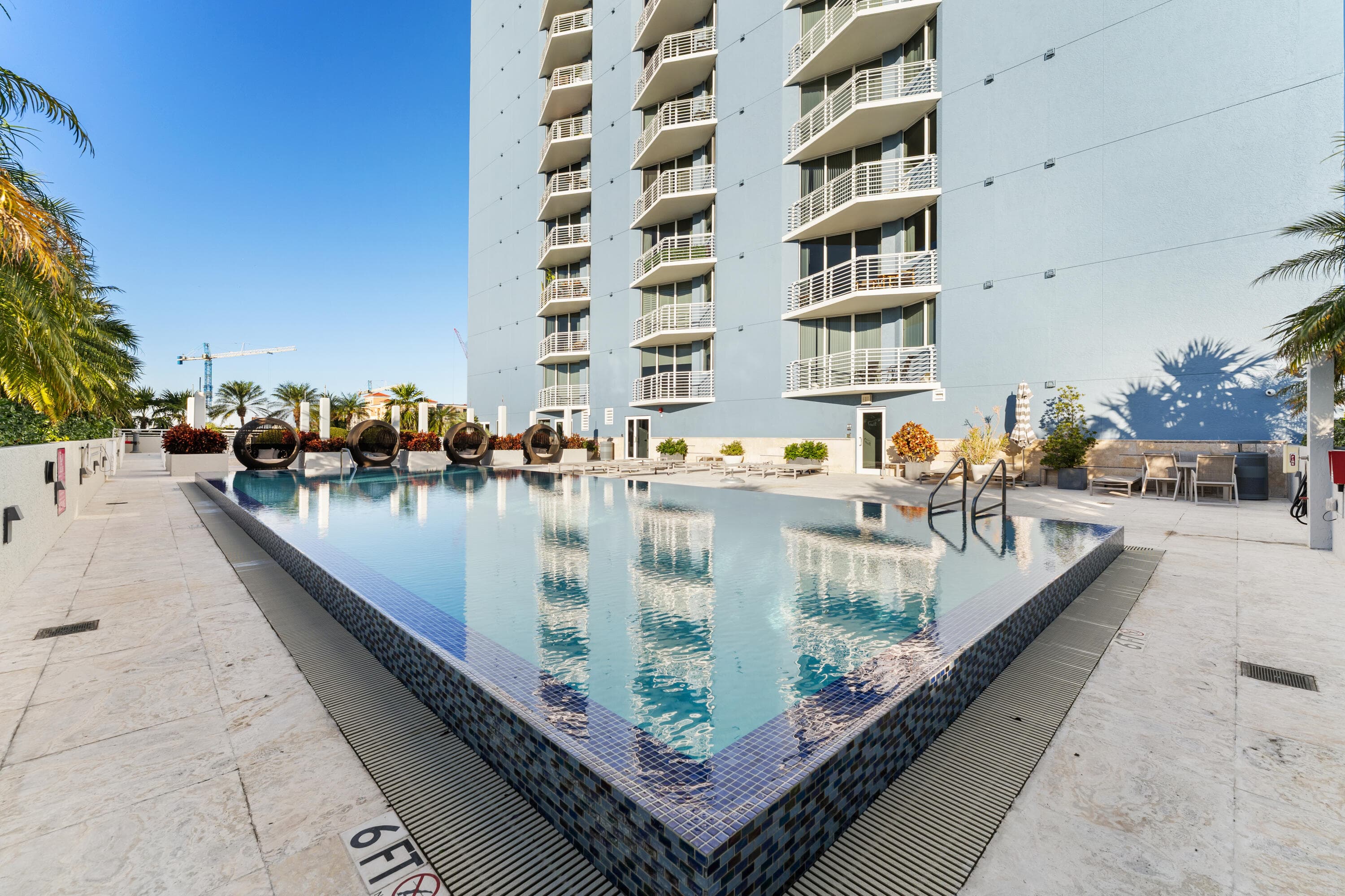 1551 N Flagler Drive 1114, West Palm Beach, FL 33401 39