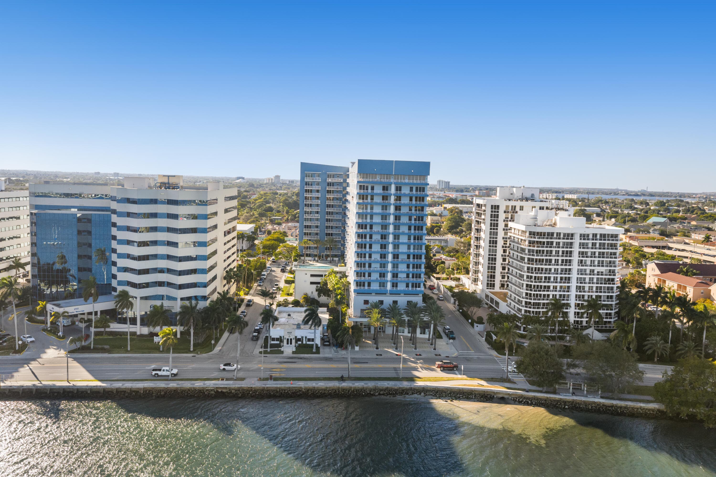 1551 N Flagler Drive 1114, West Palm Beach, FL 33401 45