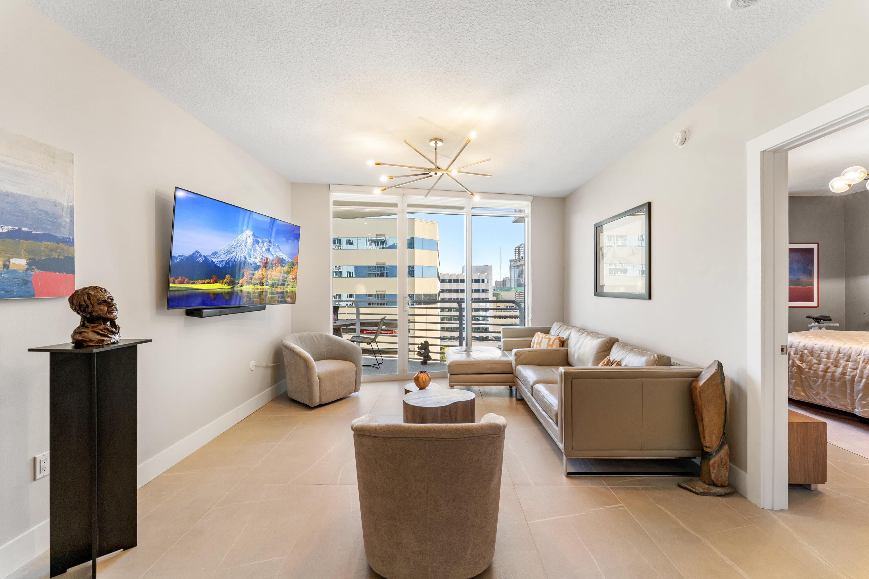 1551 N Flagler Drive 1114, West Palm Beach, FL 33401 19