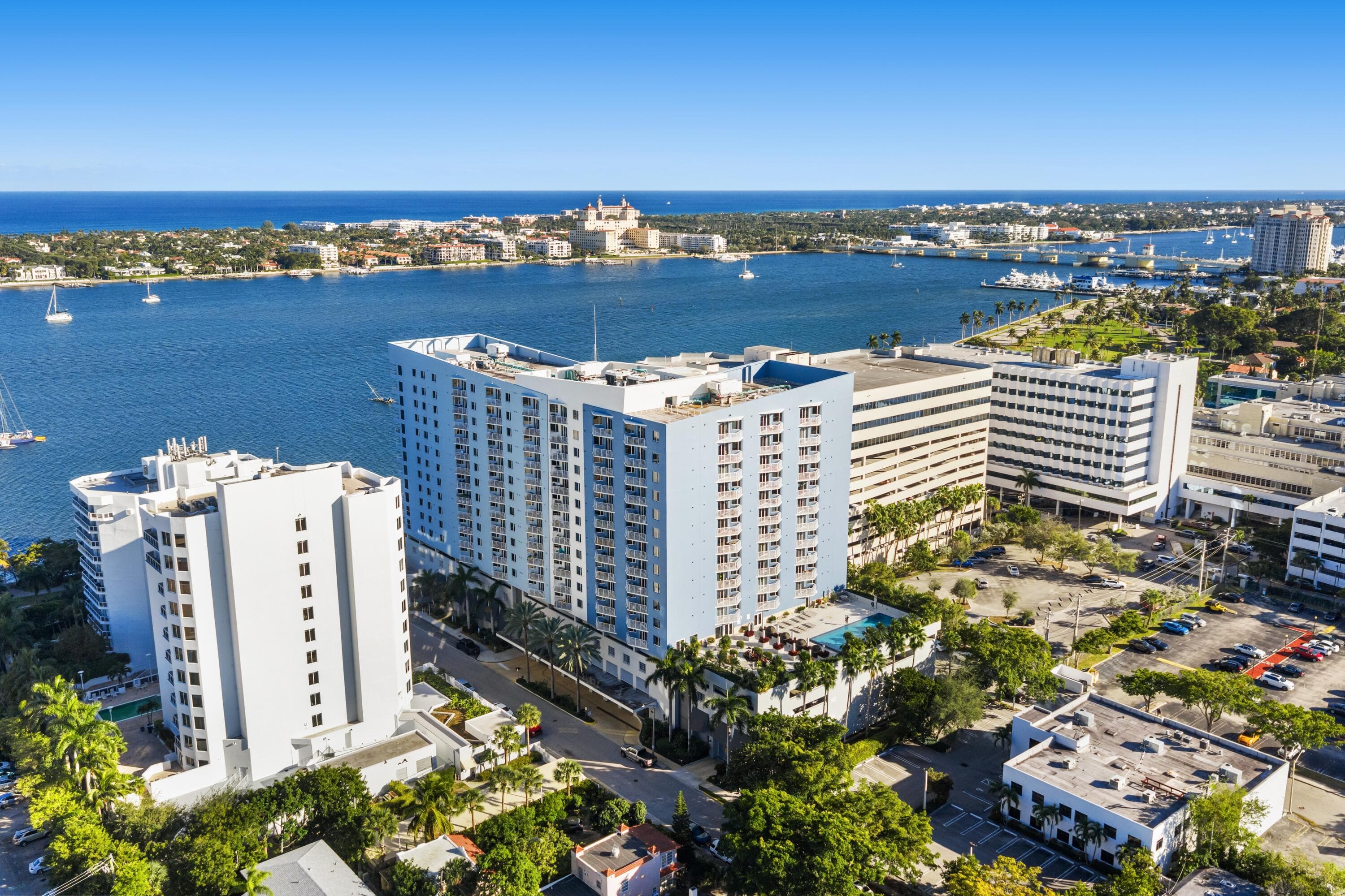 1551 N Flagler Drive 1114, West Palm Beach, FL 33401 53