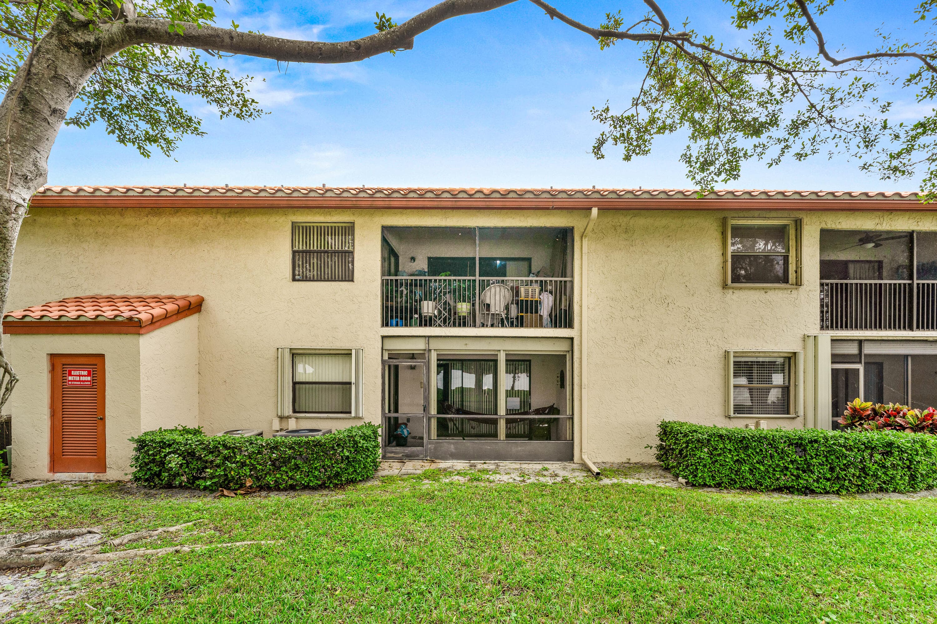 906 Congressional Way 906, Deerfield Beach, FL 33442 8