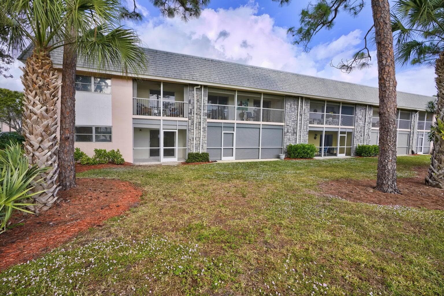 18081 SE Country Club Drive 265, Tequesta, FL 33469 13