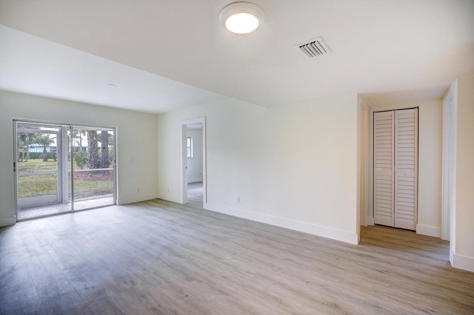 18081 SE Country Club Drive 265, Tequesta, FL 33469 9